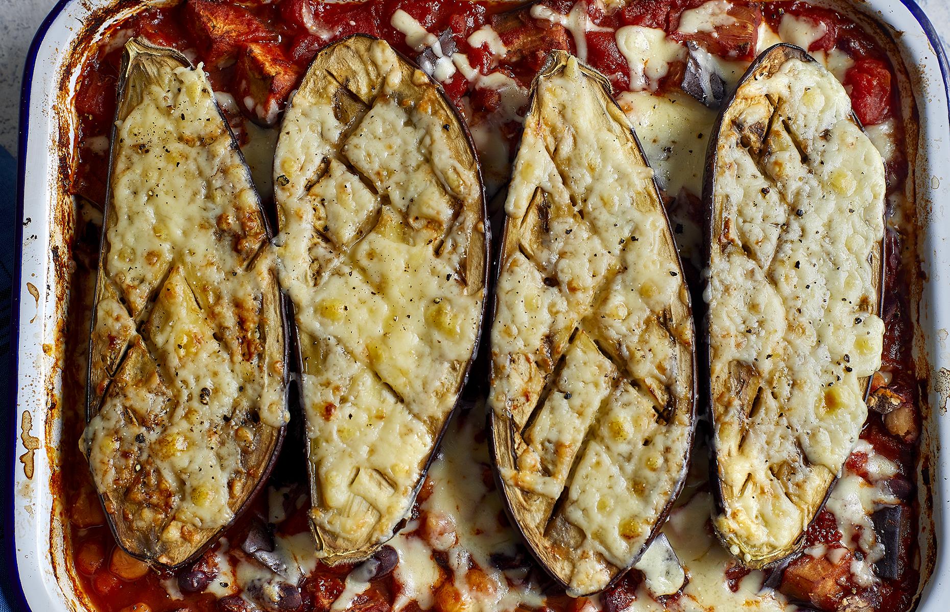 Aubergine chilli traybake