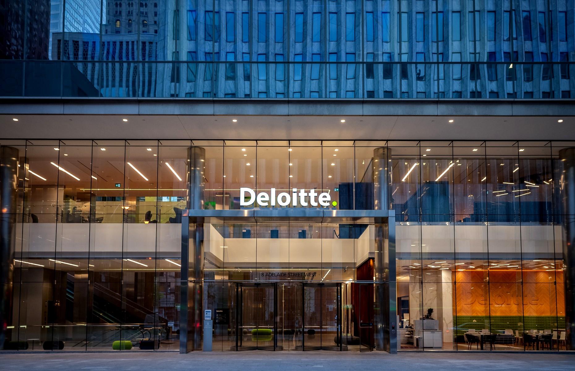 Deloitte: 240+ jobs 