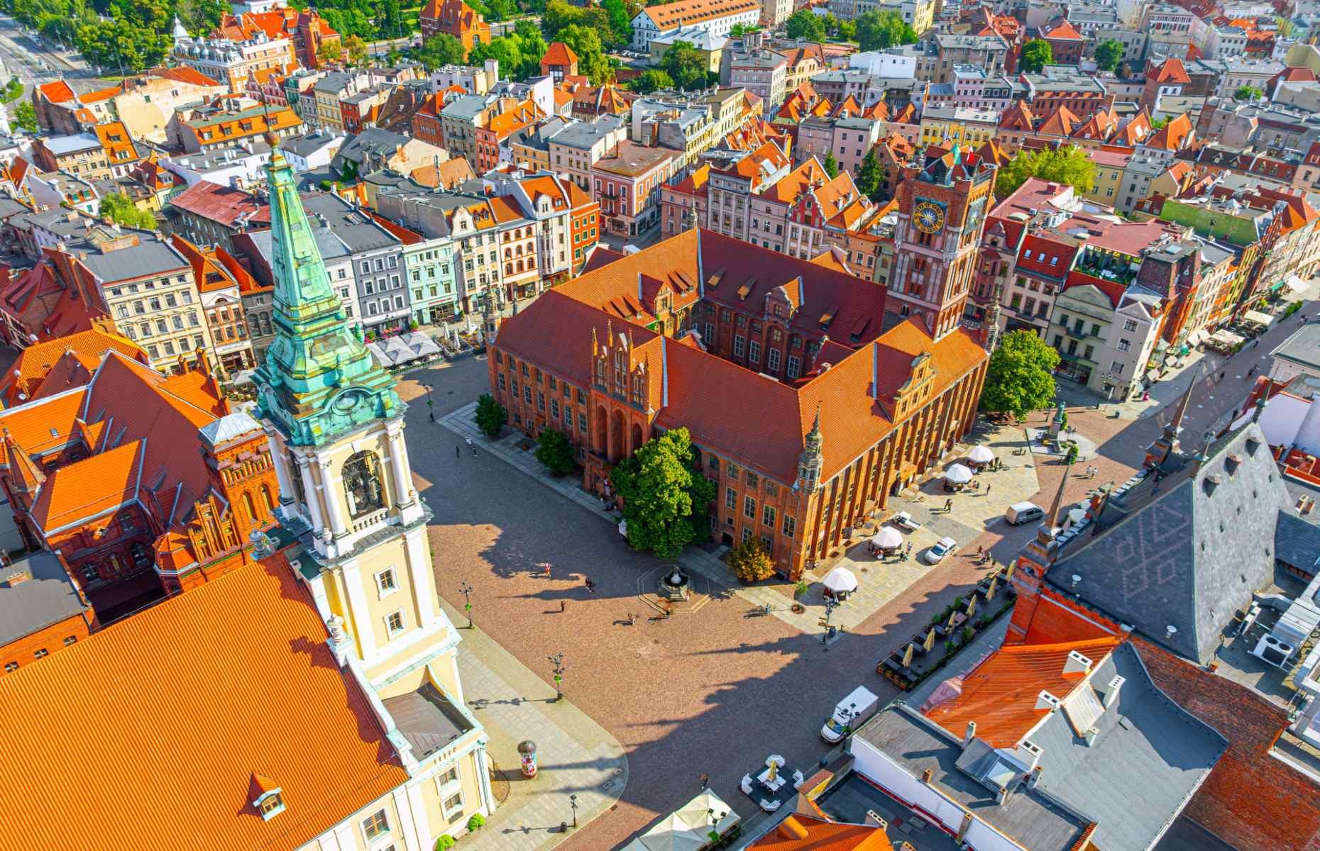 = 20. Poland (17)
