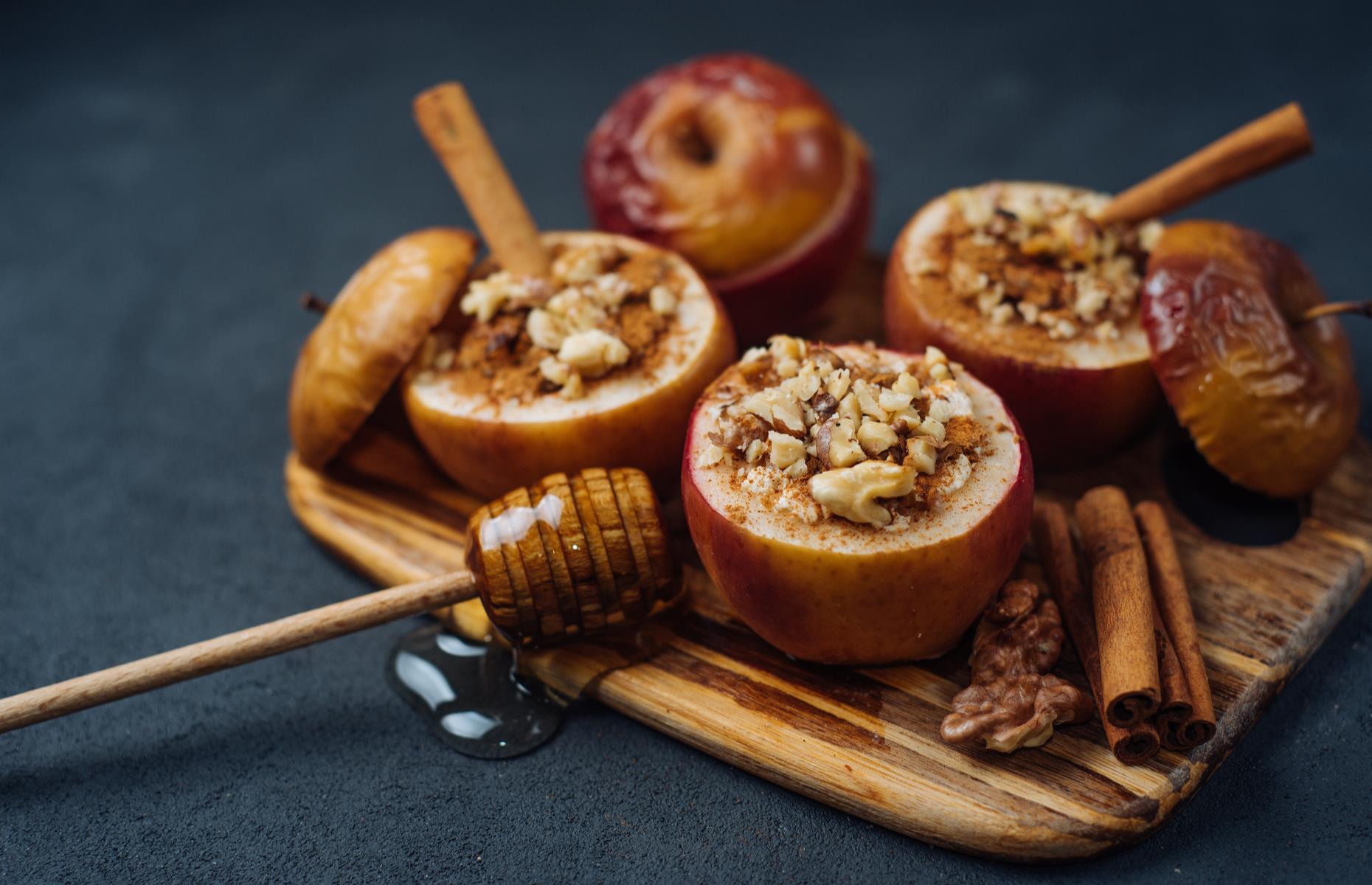 Baked apples