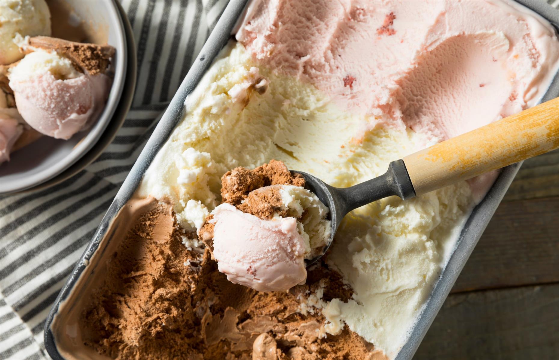 1. Retro puddings