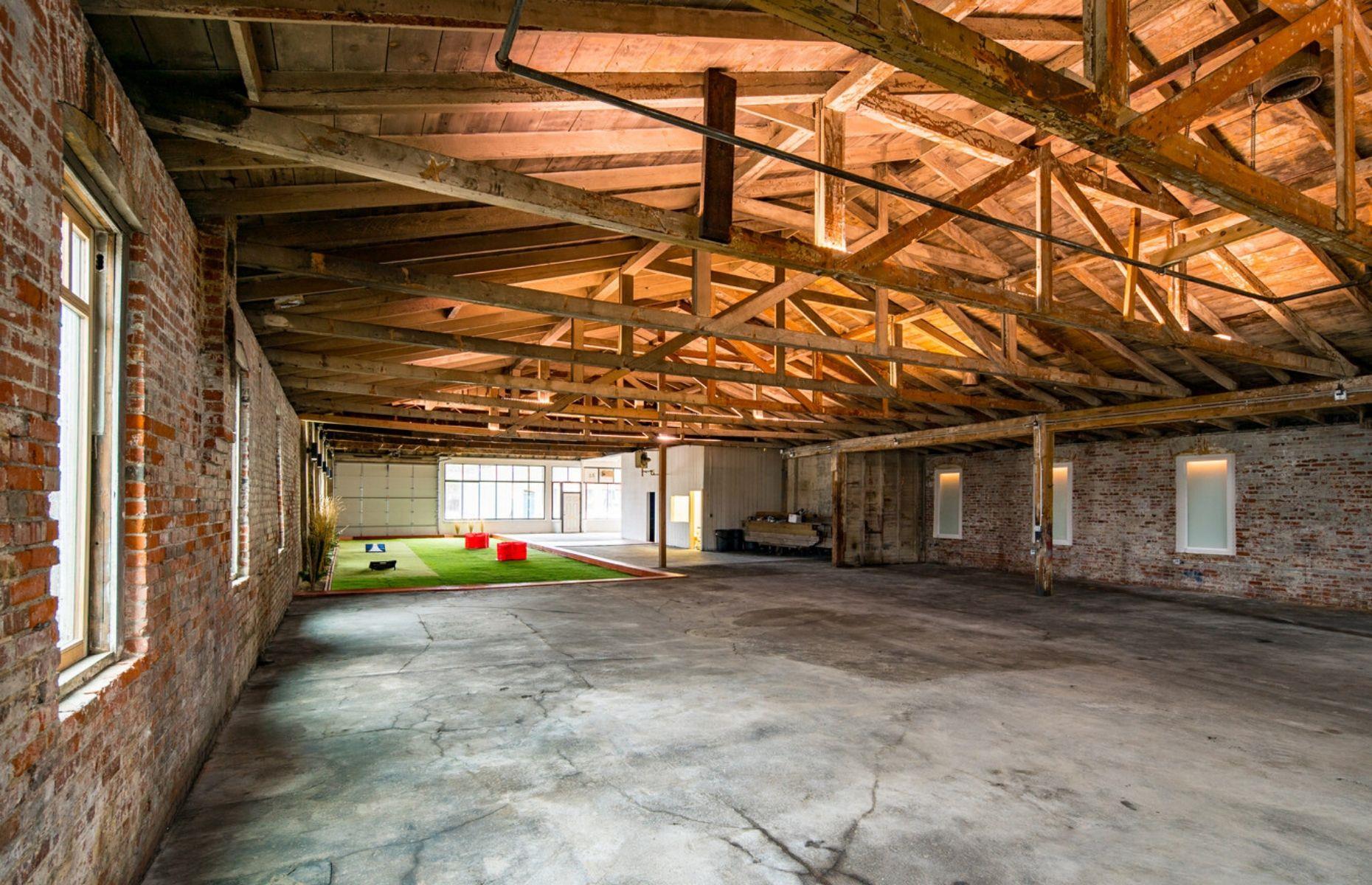 Auto repair garage, Washington, USA: £326,000 ($425k)