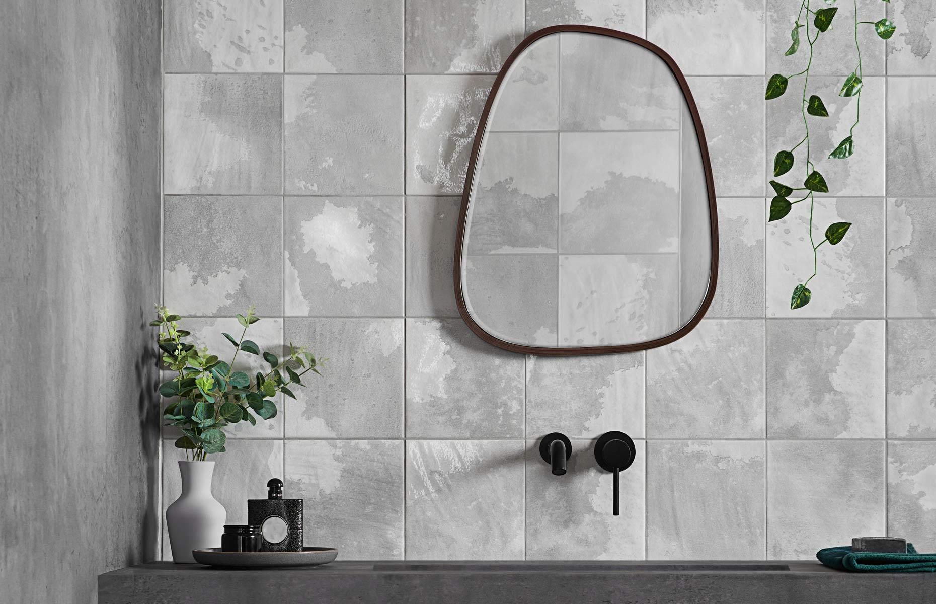 Tile concrete-style walls