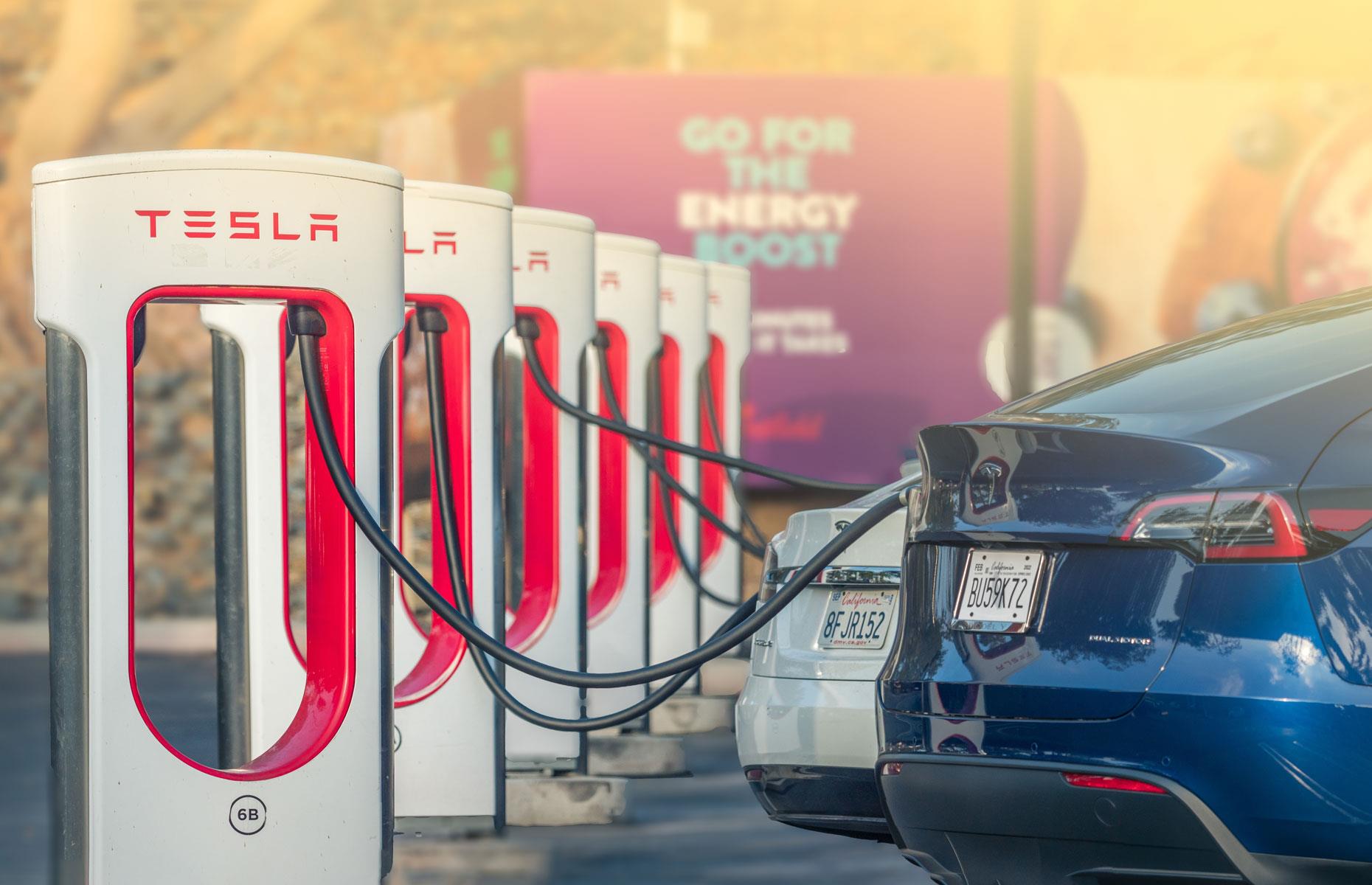 19. USA, electric cars share: 2.7%