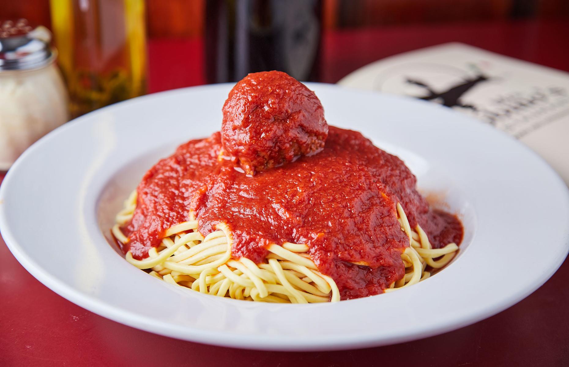 Delaware: Tour of Italy, Mrs. Robino's, Wilmington