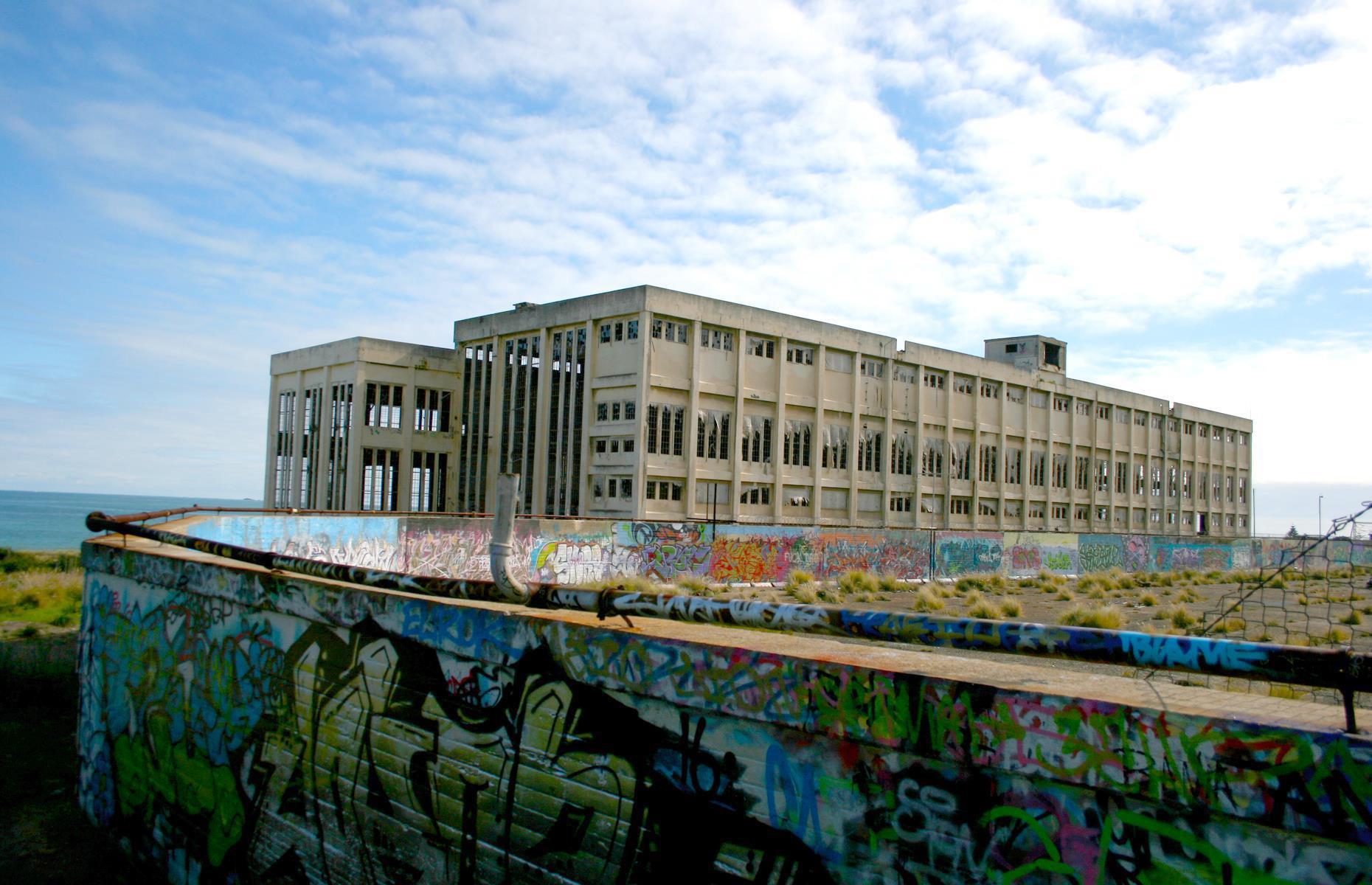 Forgotten urban wonders