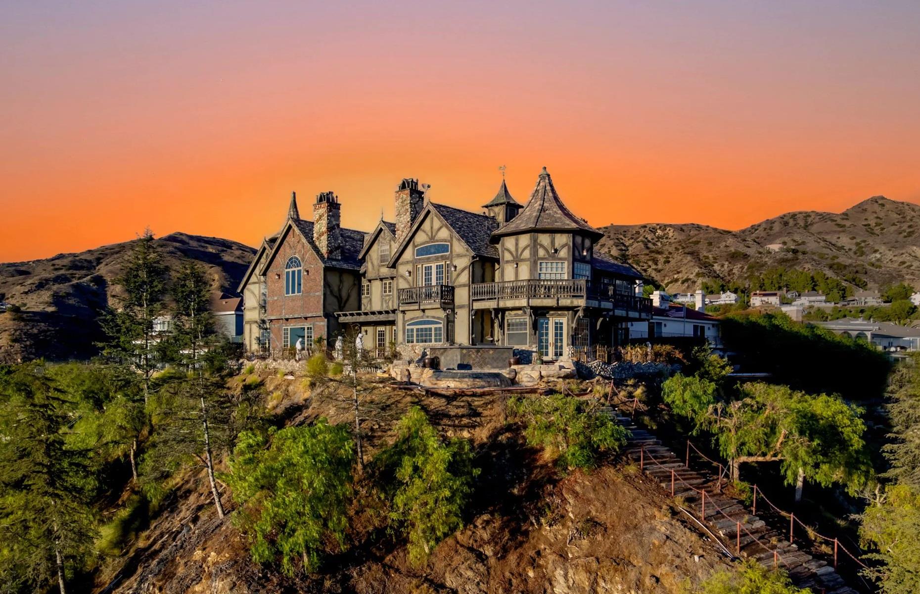 The Burbank Castle, Los Angeles County, California