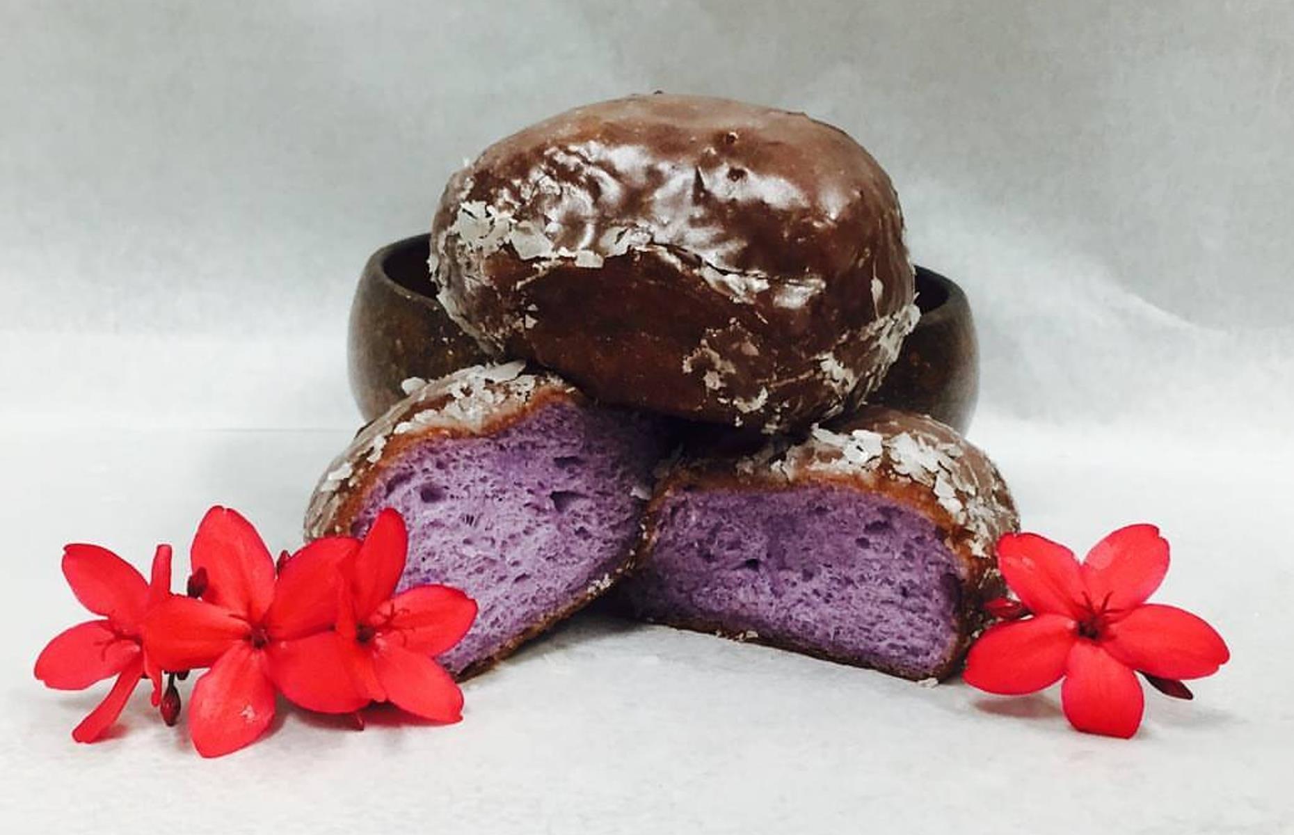 24. Poi Glazed, Kamehameha Bakery, Honolulu, Hawaii