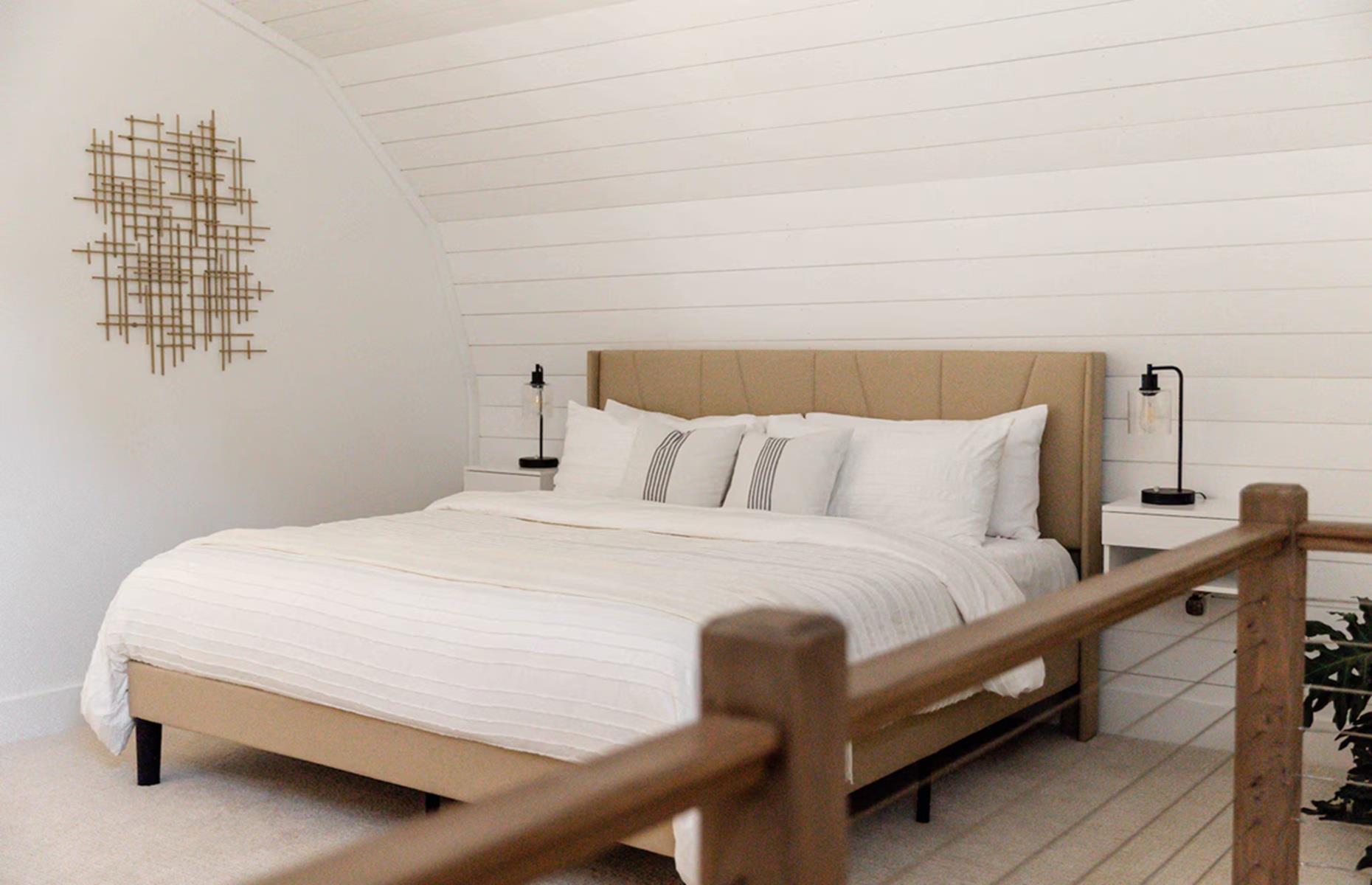 Newly renovated barn: lofted mezzanine