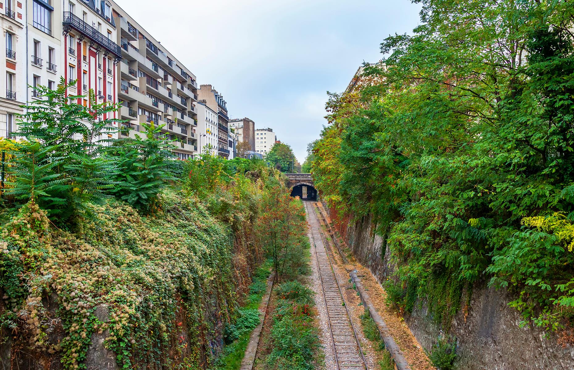 La Petite Ceinture, Paris, France