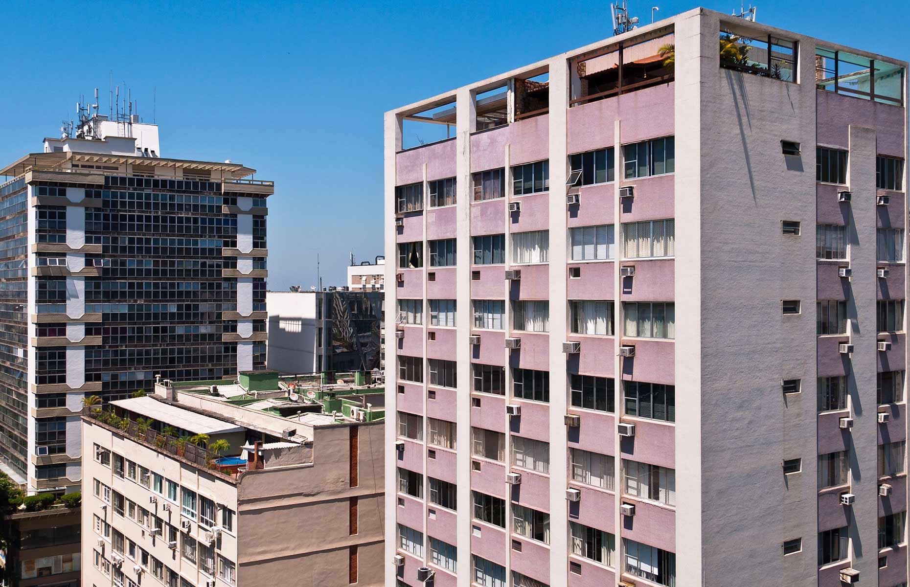 Leblon: high-rise luxury living