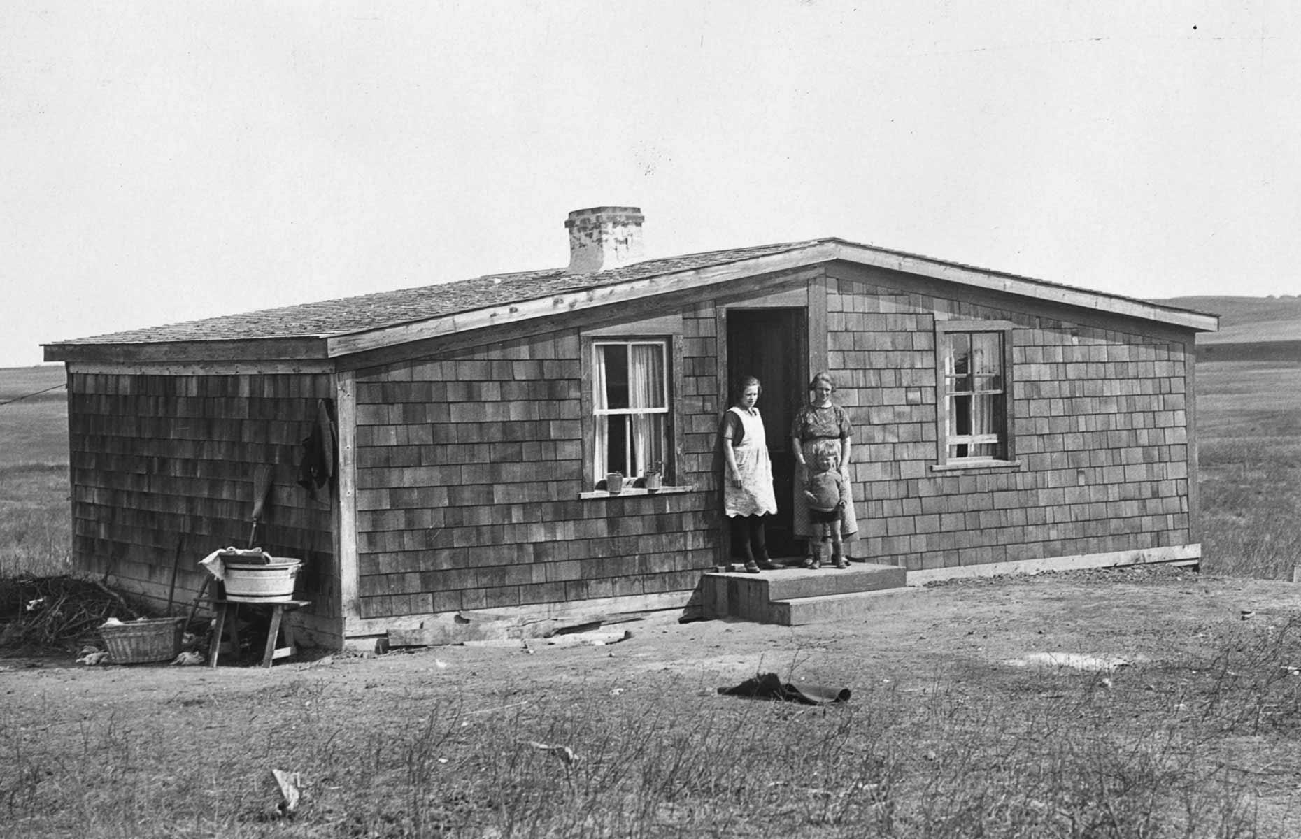 1900: humble prairie homesteads