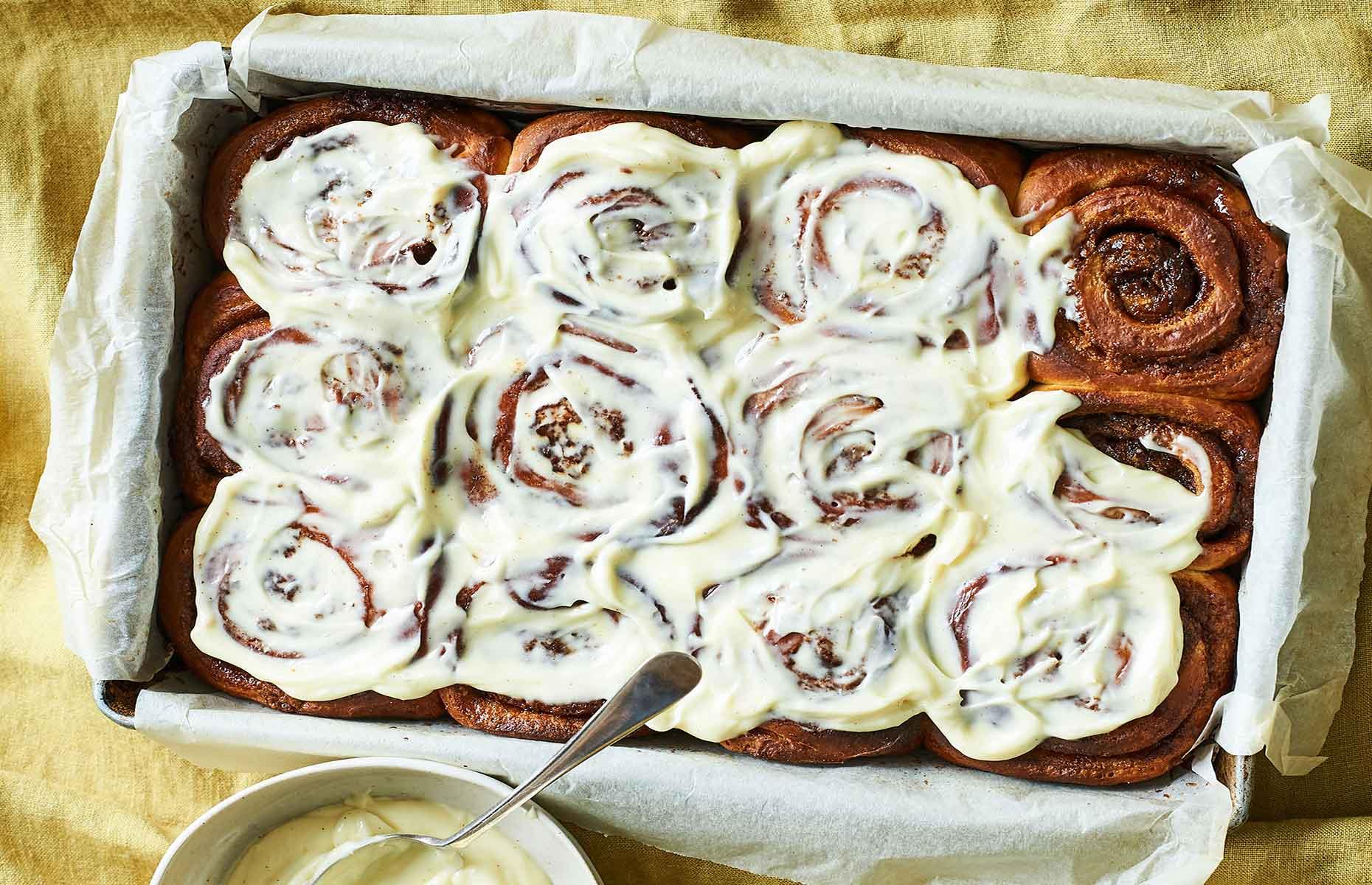Overnight cinnamon buns