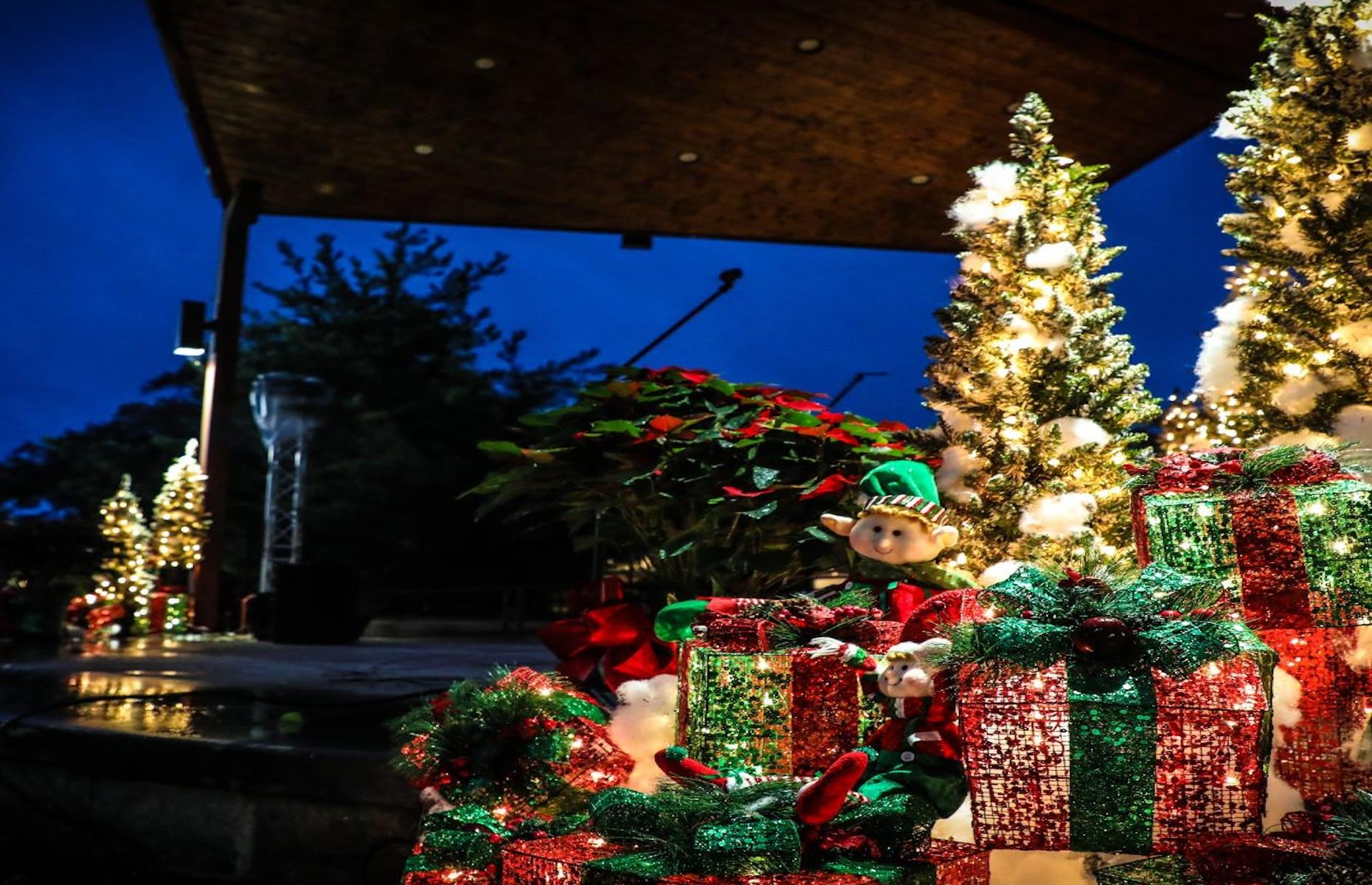Mississippi: Victorian Candlelit Christmas, Hattiesburg
