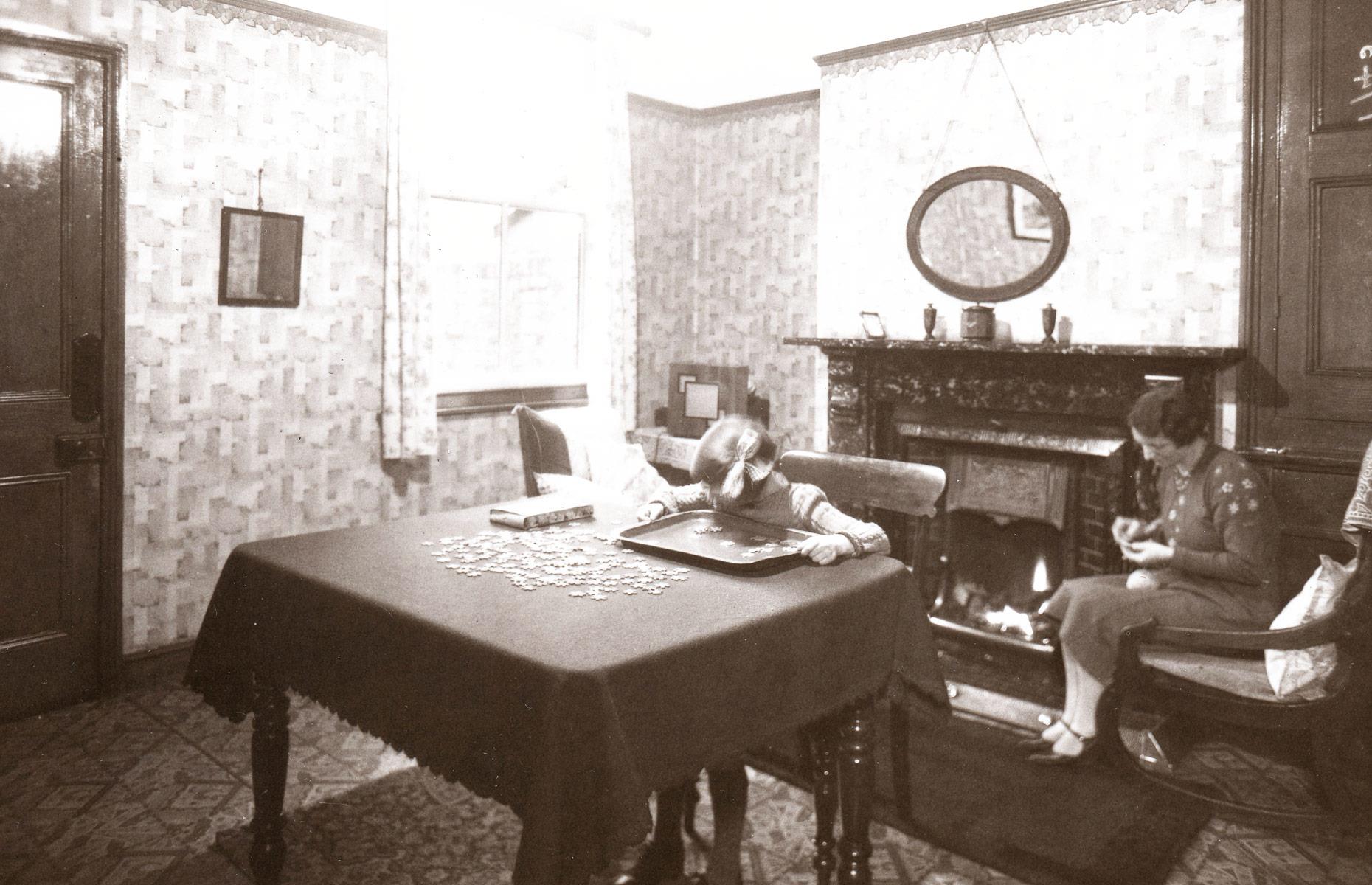 Dining room décor 
