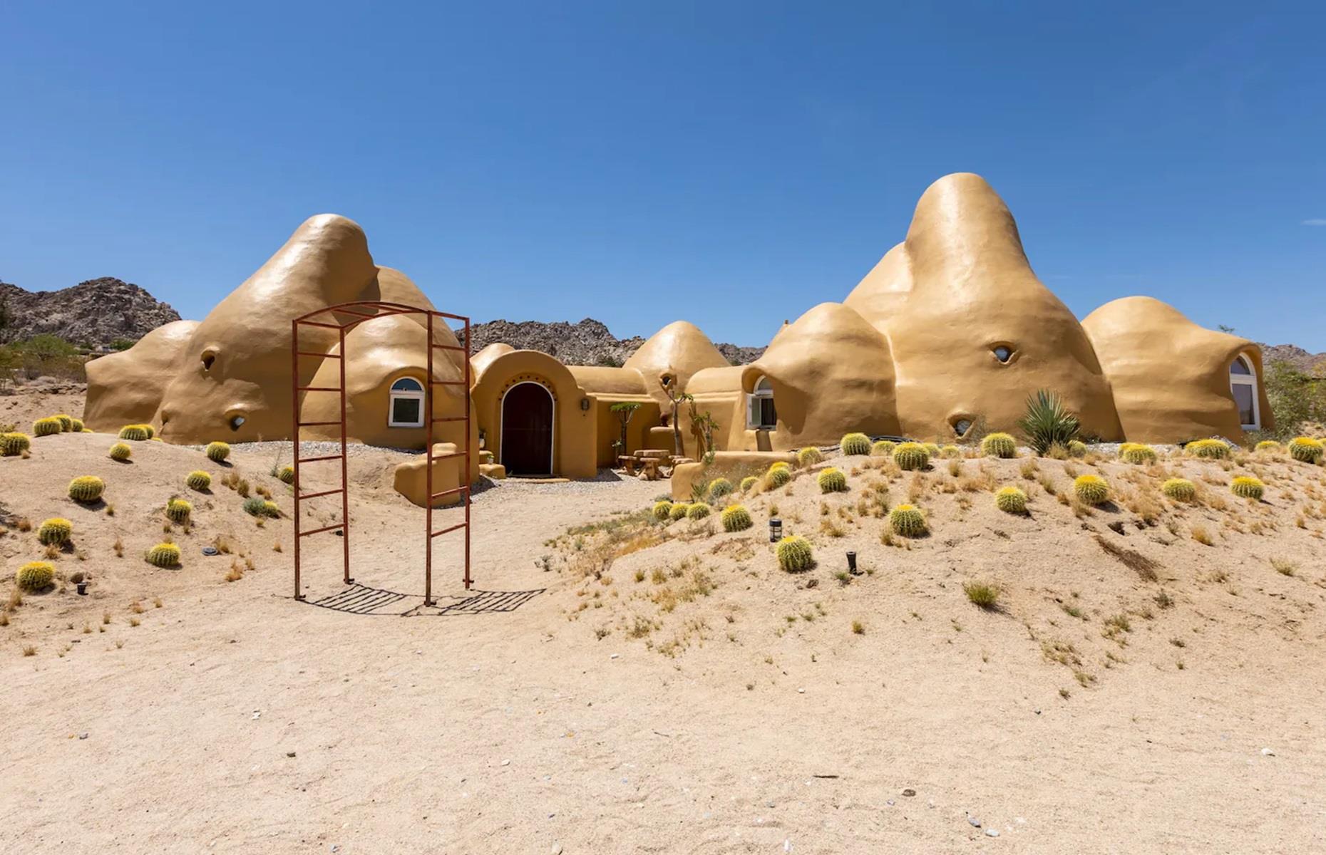 Bonita Domes, California, USA