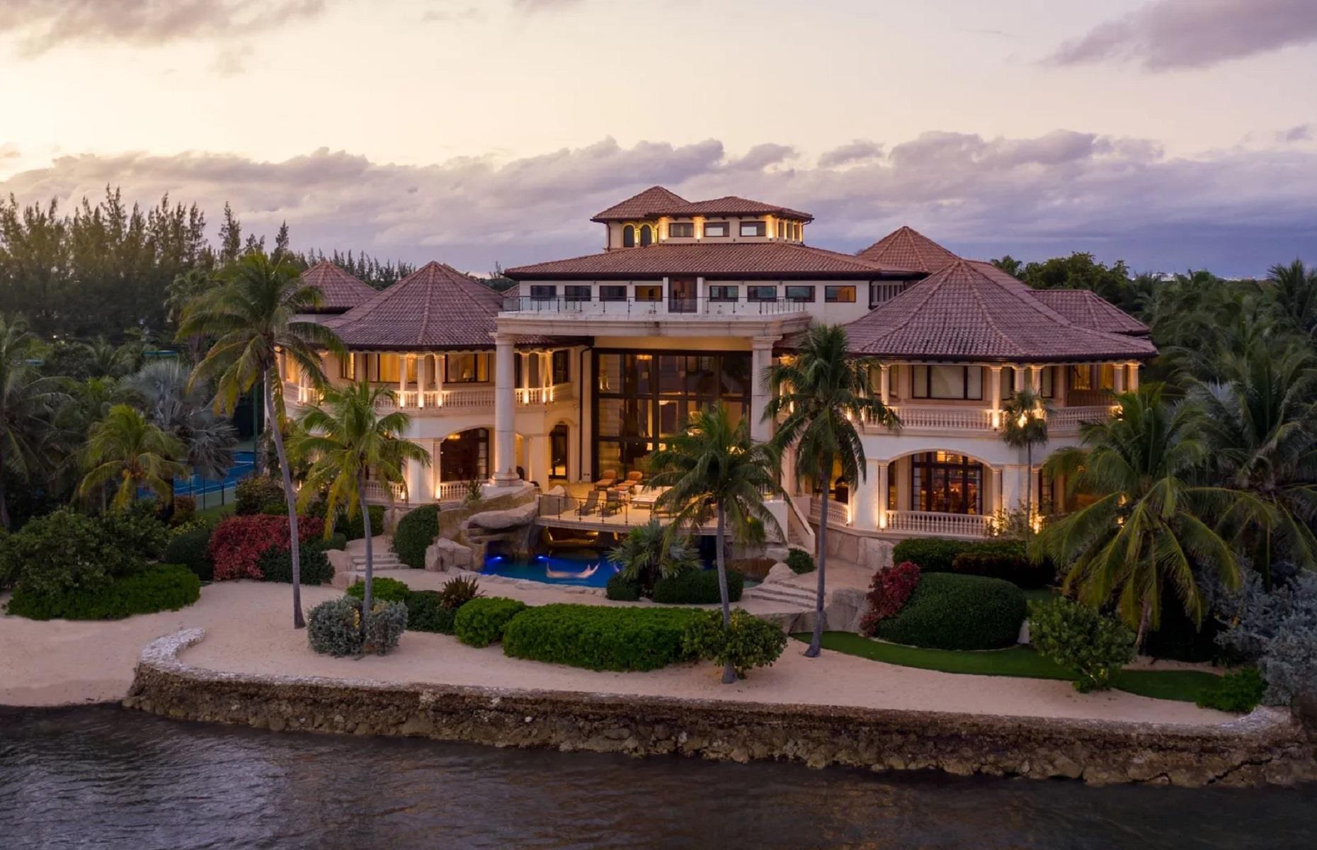 The world's most impressive ocean-view homes