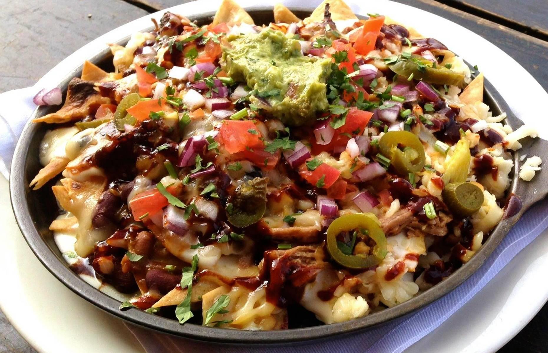 California: Gus’s BBQ, South Pasadena