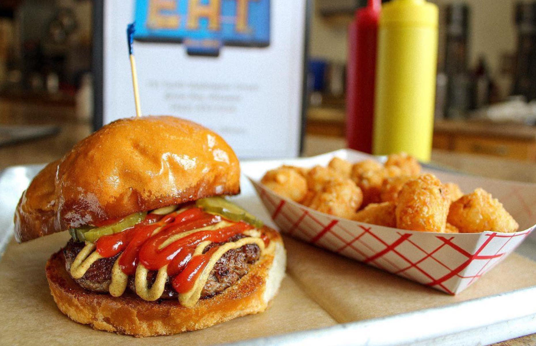 21. Wisconsin: Al’s Hamburgers, Green Bay 