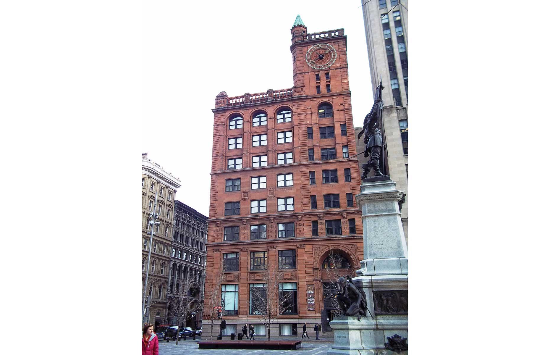 1888: New York Life Insurance Building, Montreal, Canada