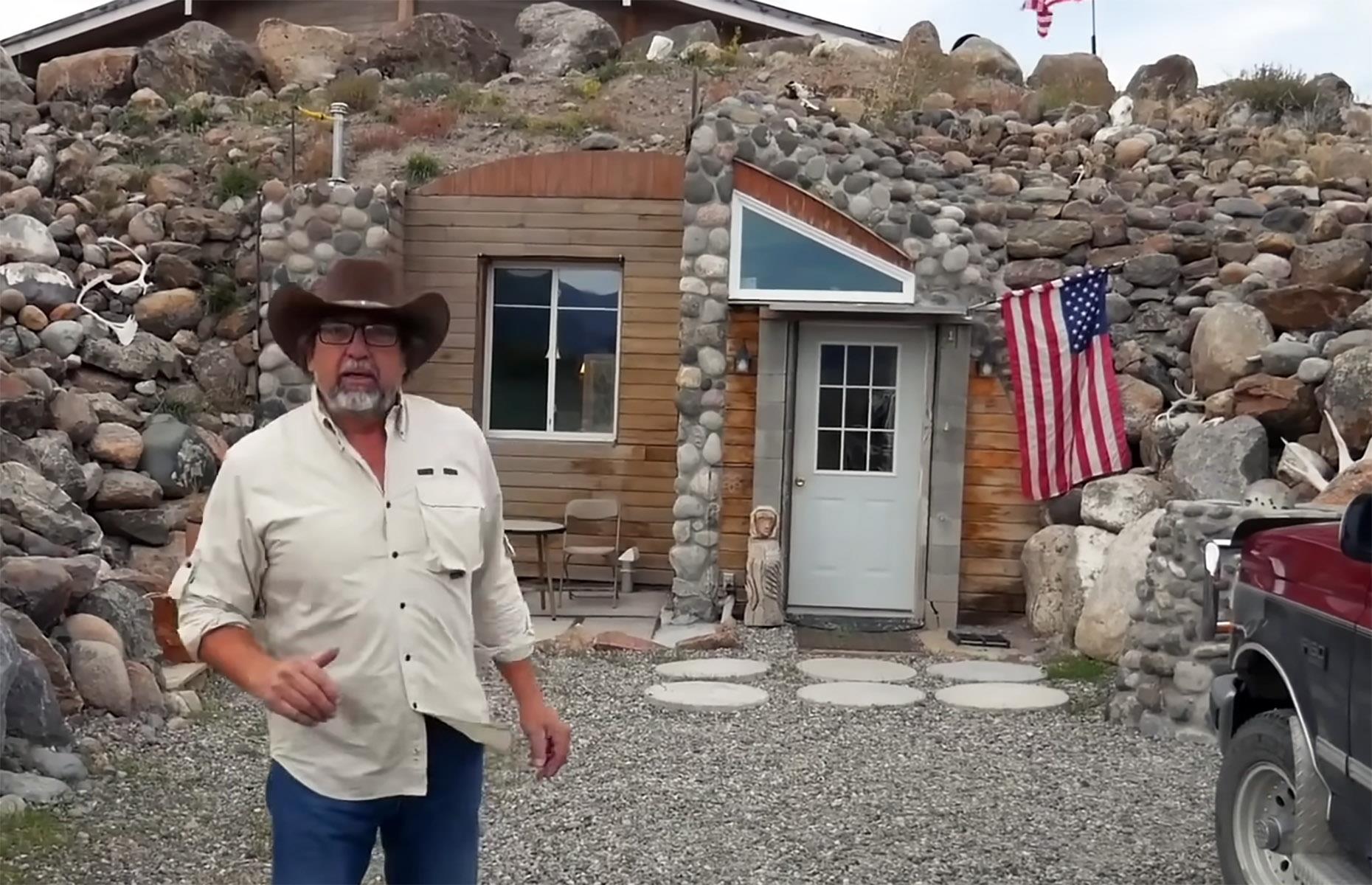 An underground home with heart