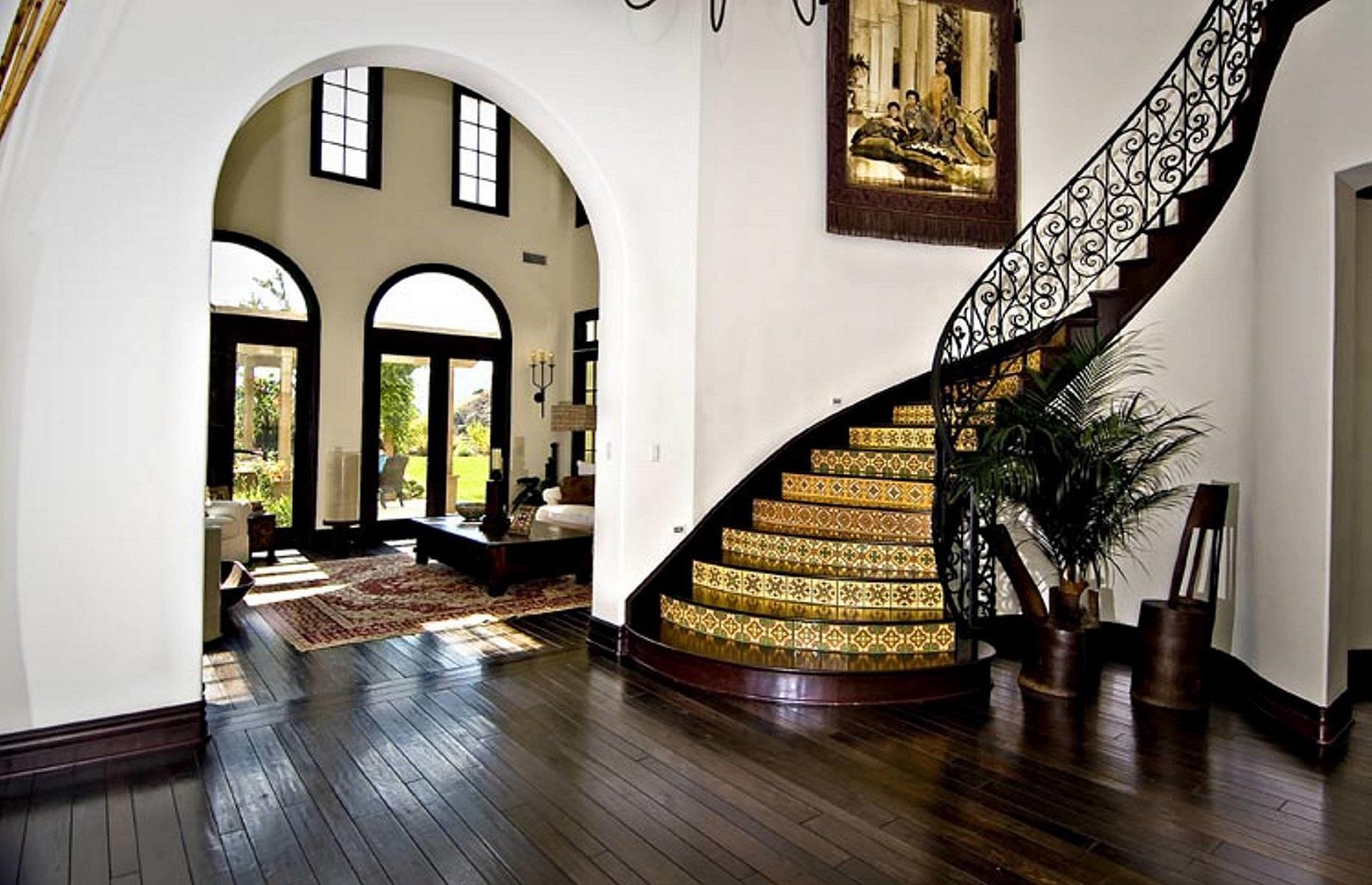 Justin Bieber's lavish starter home 