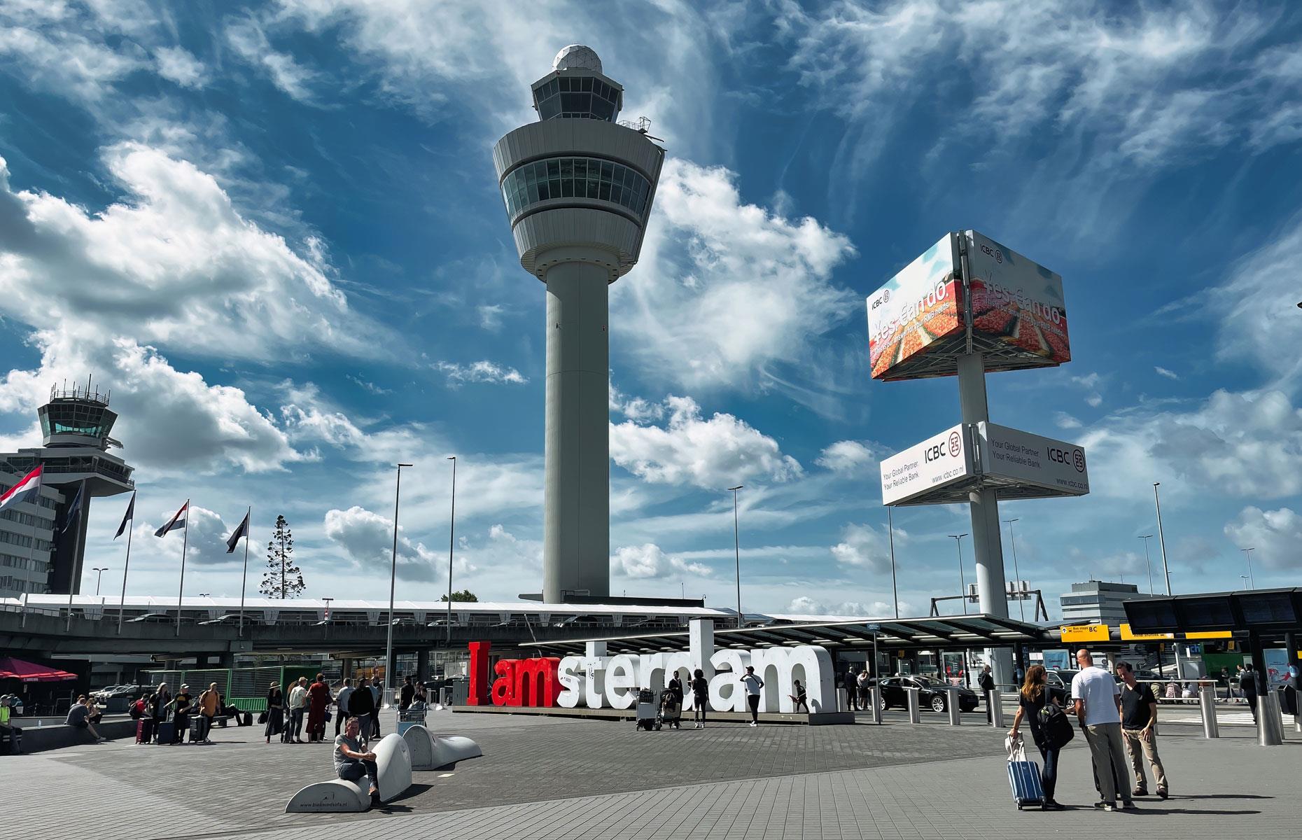 Netherlands, debt to GDP: 51%
