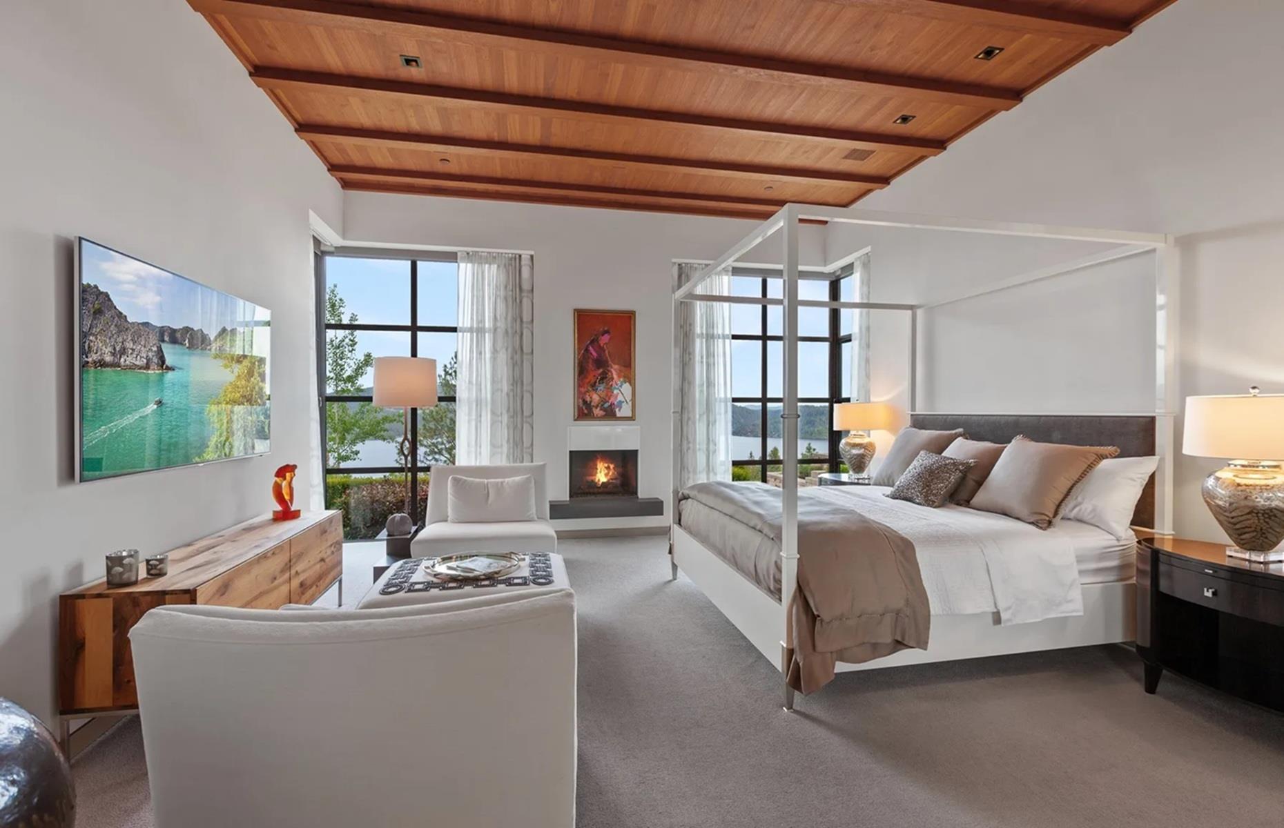 Black Rock retreat: panelled ceilings