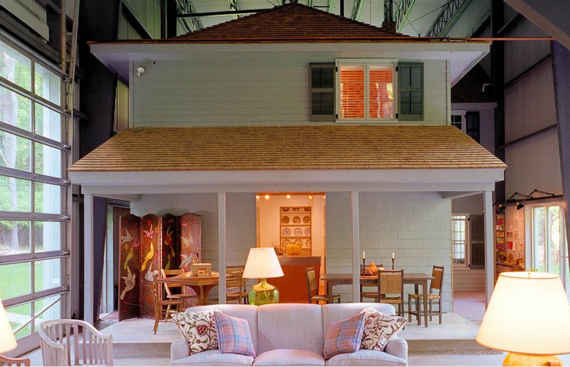 Bunny Lane, New Jersey, USA: You won't believe people live inside these hangar homes