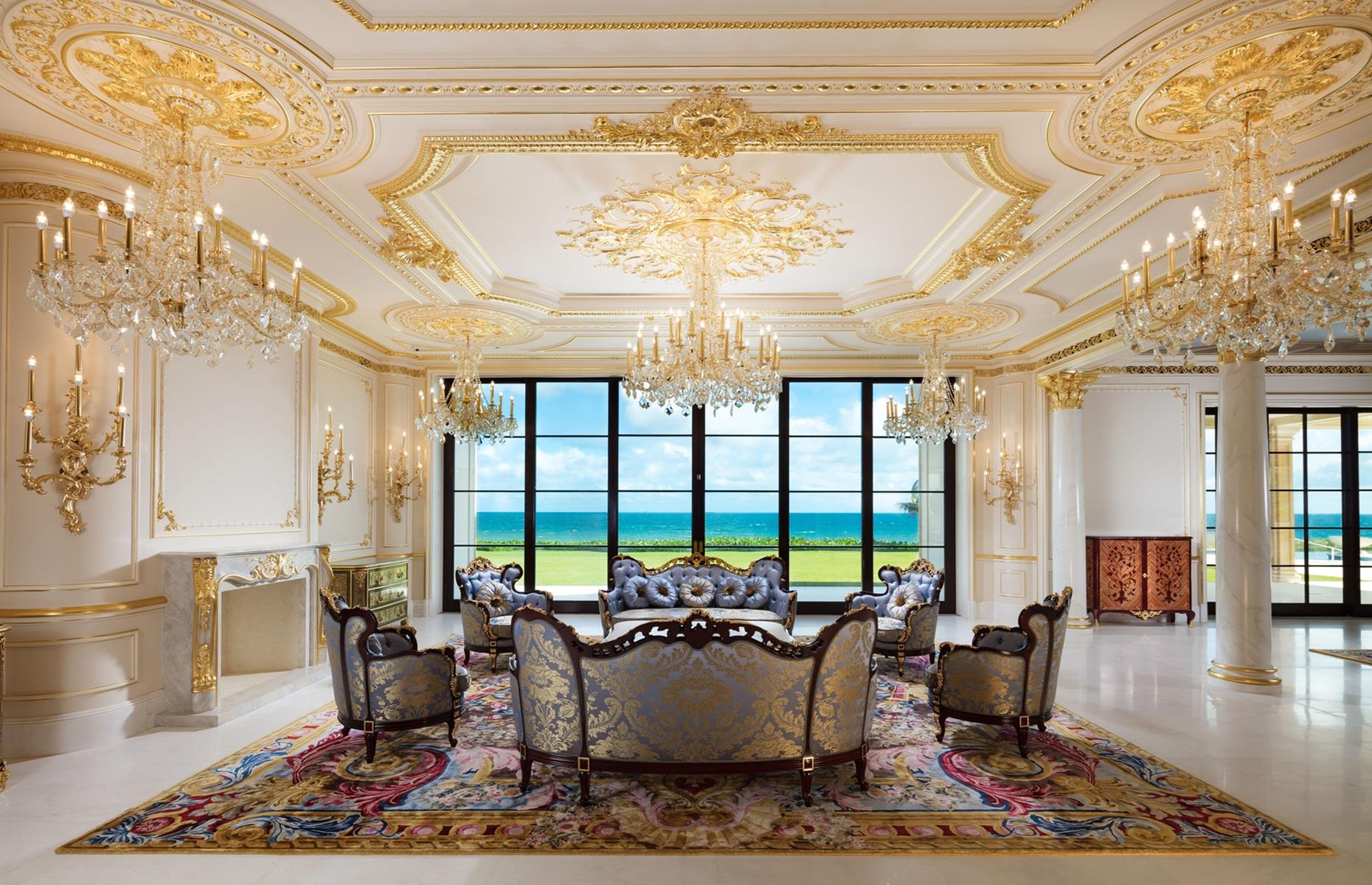 Playa Vista Isle, Florida: 58,000 square feet