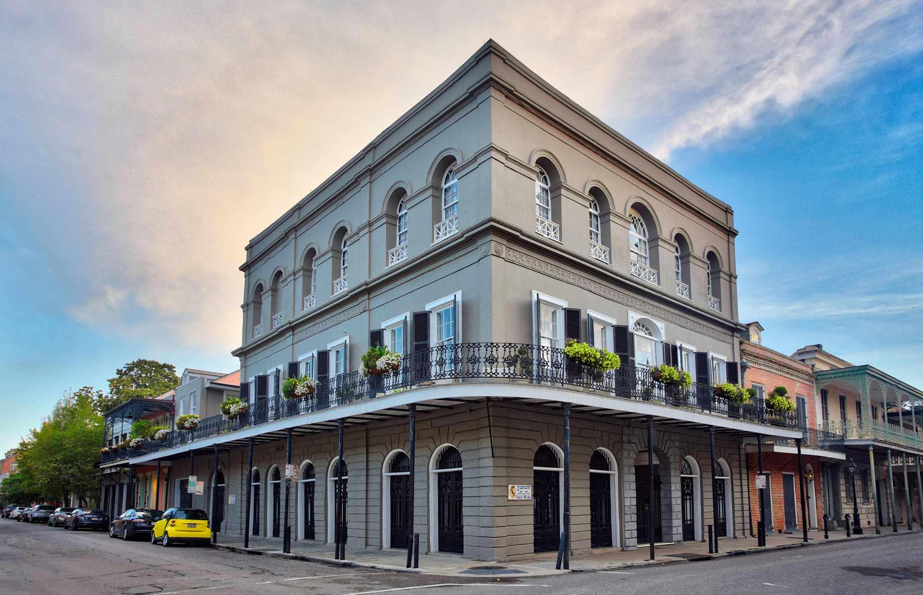 Mansión LaLaurie de Nicolas Cage: Mucha historia