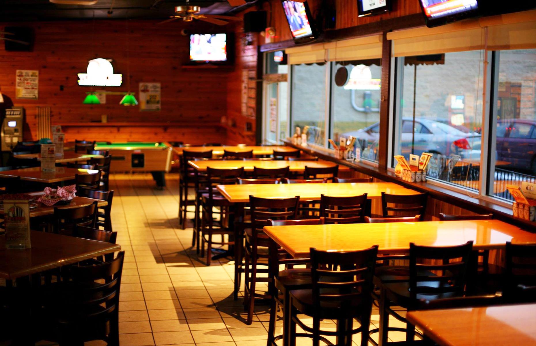 Ohio: JT’s Pizza & Pub, Columbus