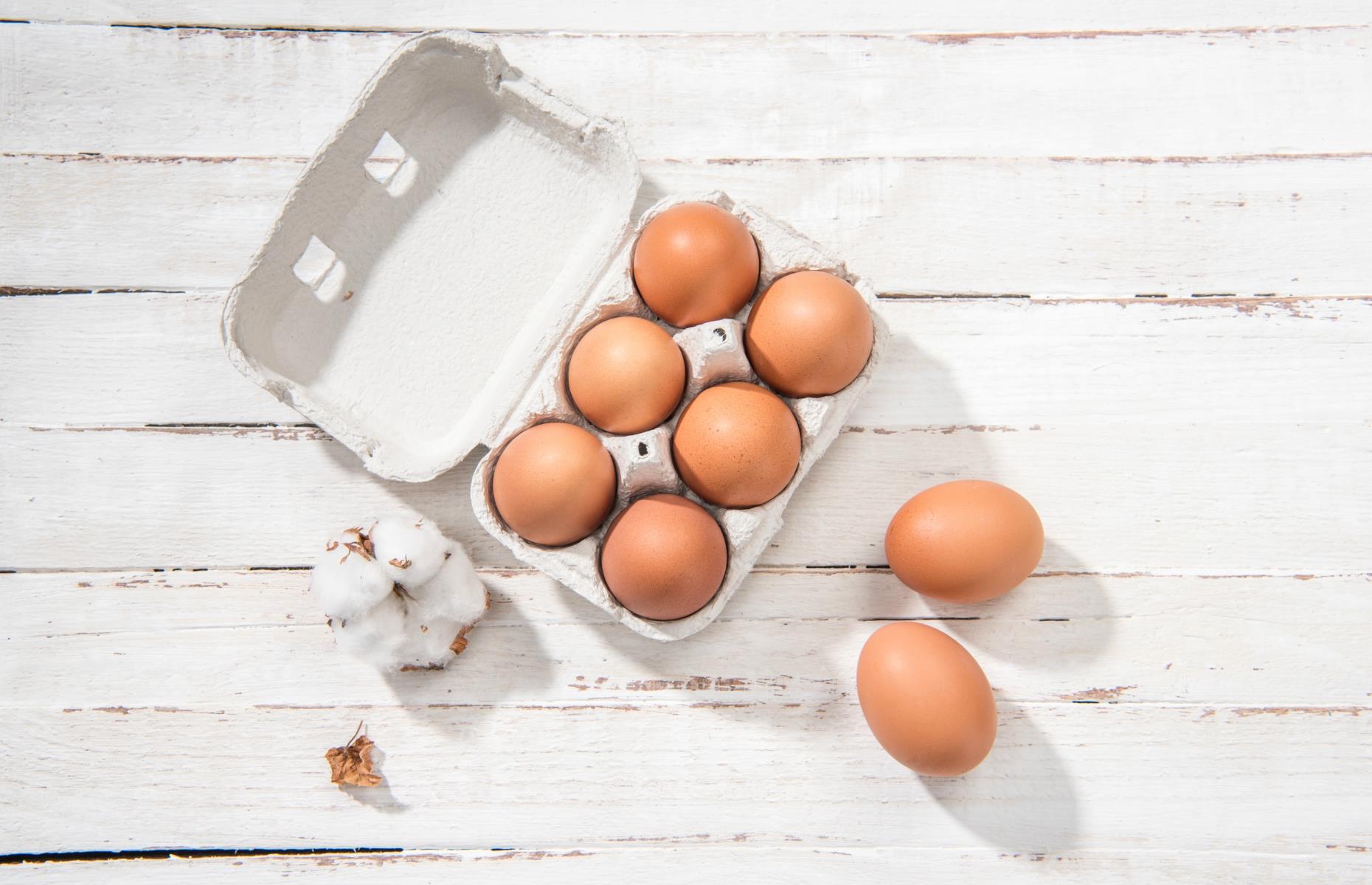 Not convinced by the celebrity chefs’ approach to eggs?
