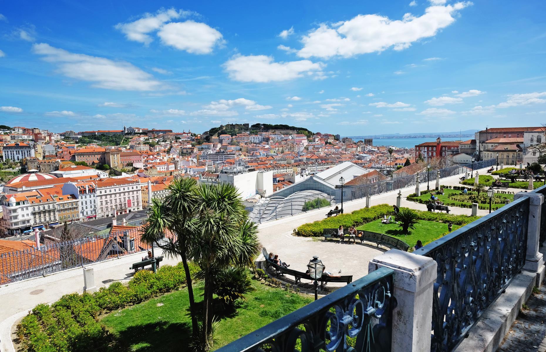 Miradouro de São Pedro de Alcantara, Lisbon, Portugal