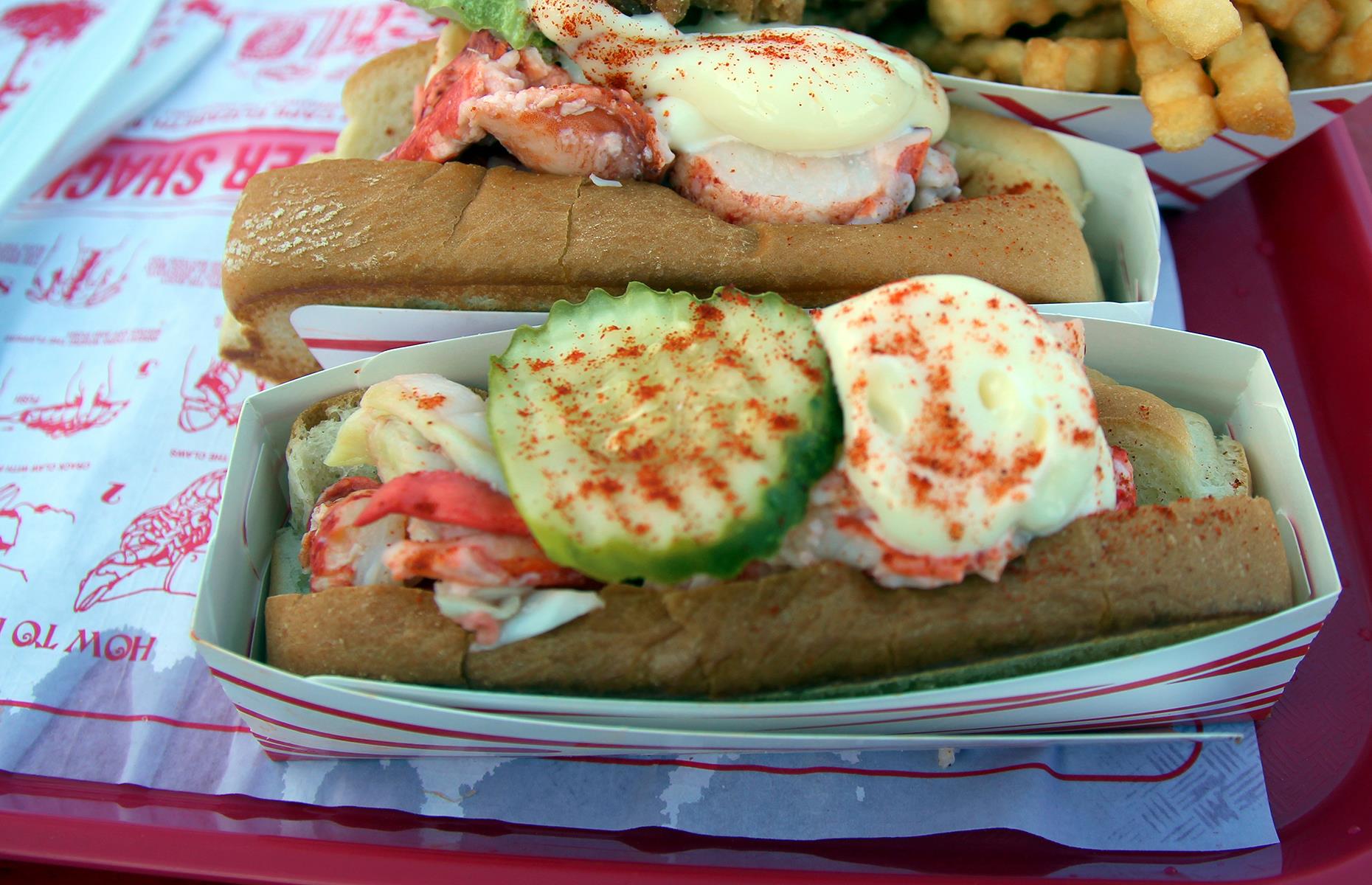 Maine: The Lobster Shack at Two Lights, Cape Elizabeth