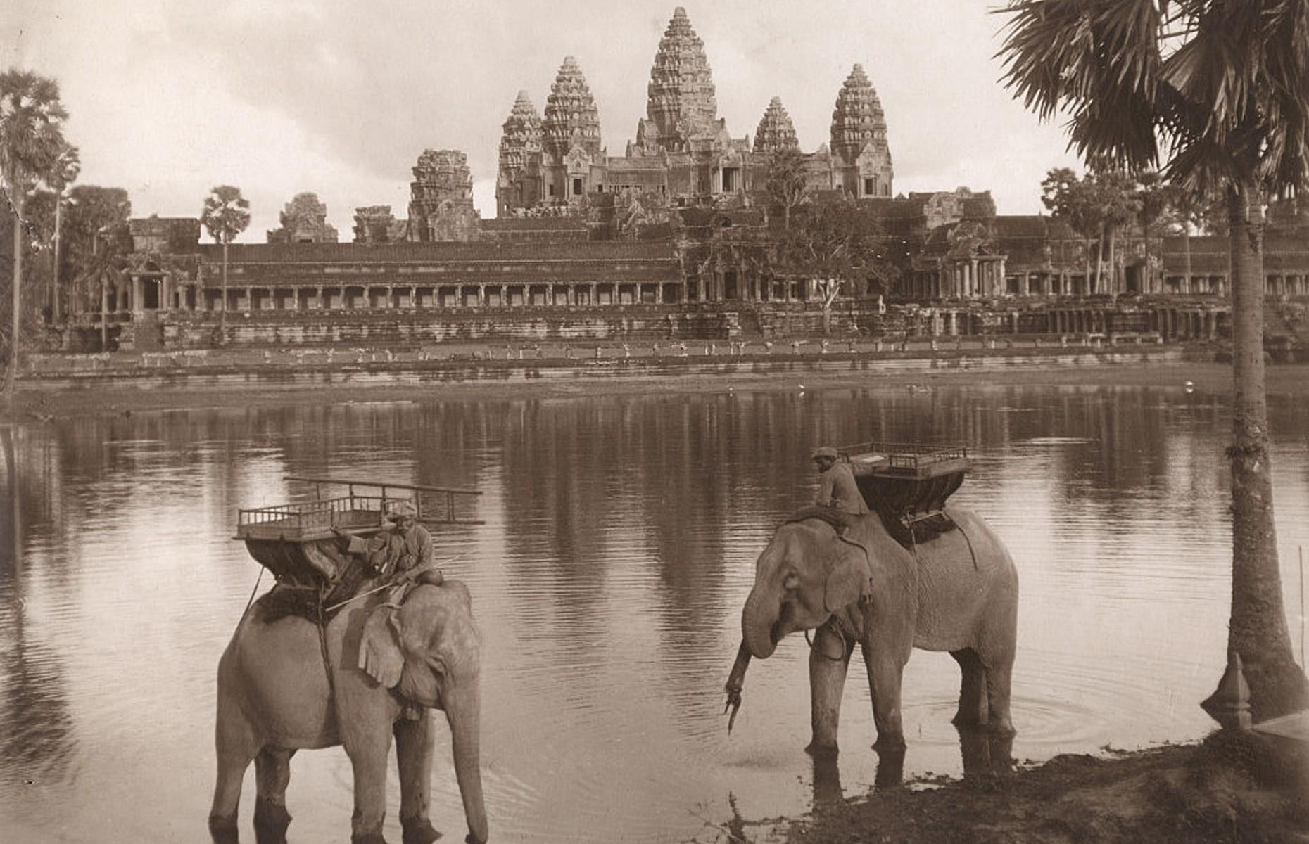 Angkor Wat, Cambodia, 1910