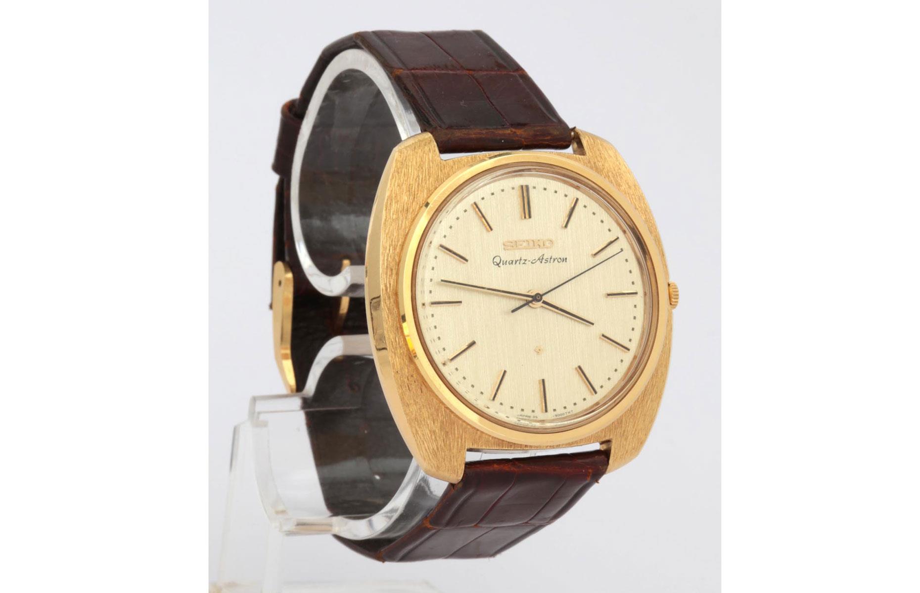 1969: quartz watch