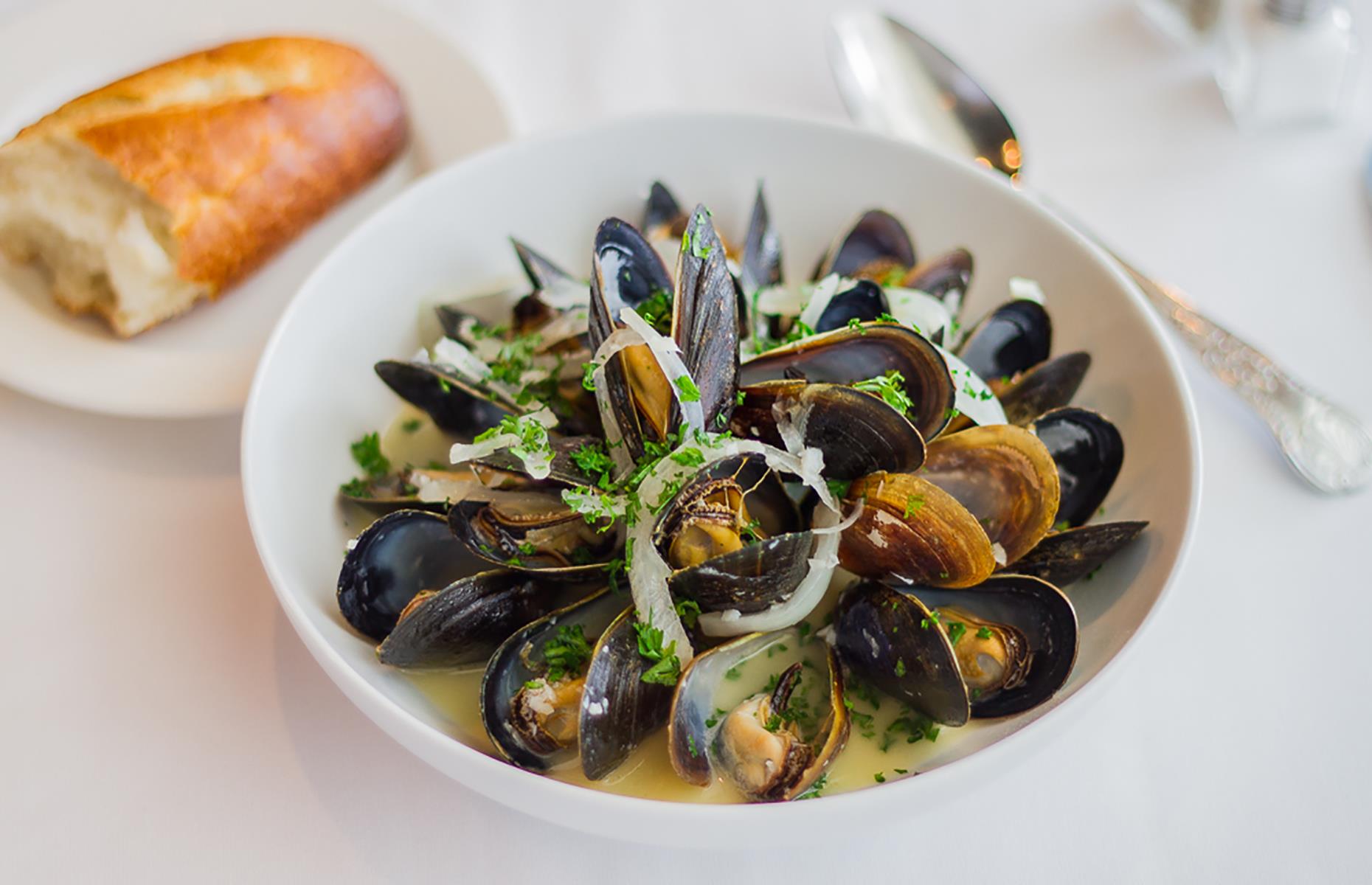 4. Kansas: Café Provence, Prairie Village