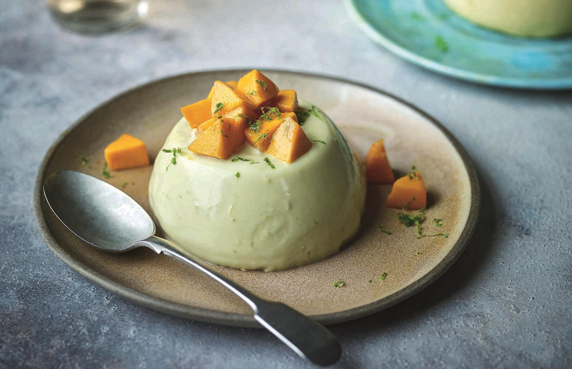 Mango, lime and coconut panna cotta 