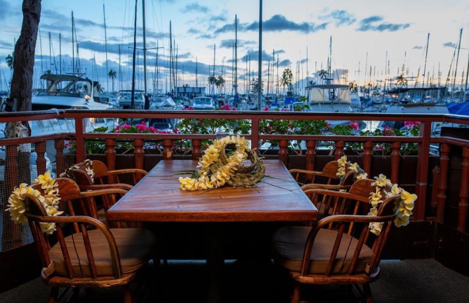 38. Chart House Waikiki, Honolulu, Hawaii