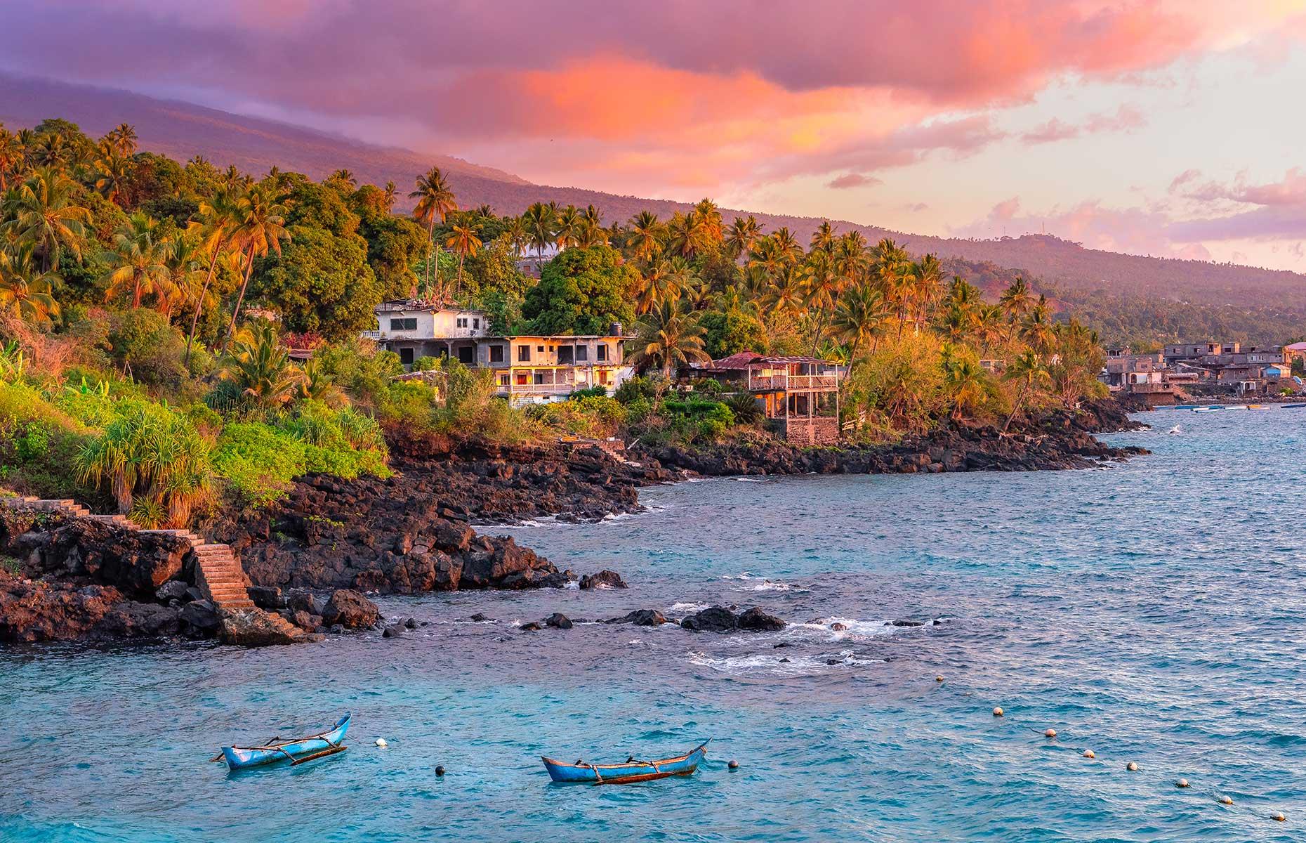 Comoros: 28,000 visitors per year
