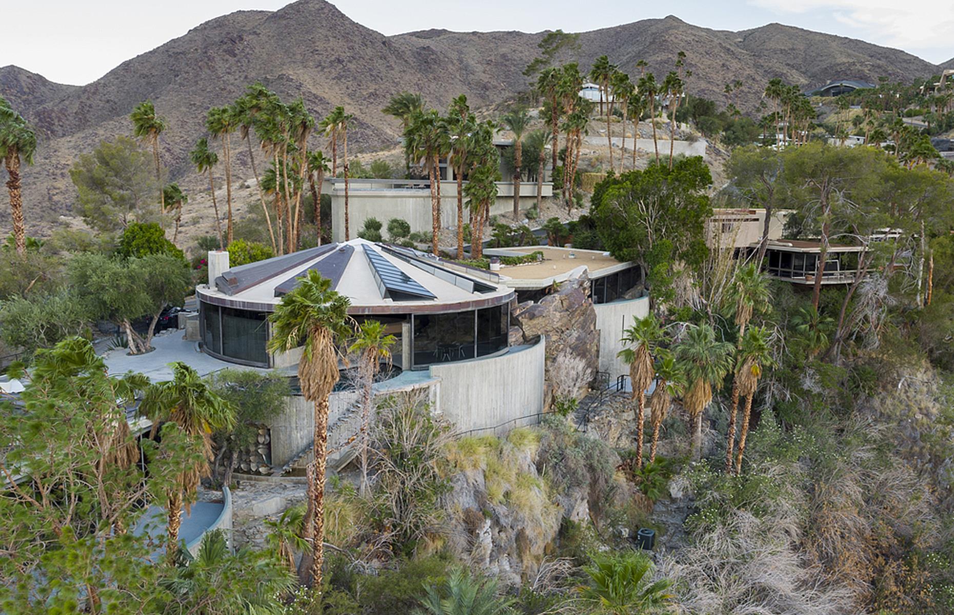 Elrod House by John Lautner