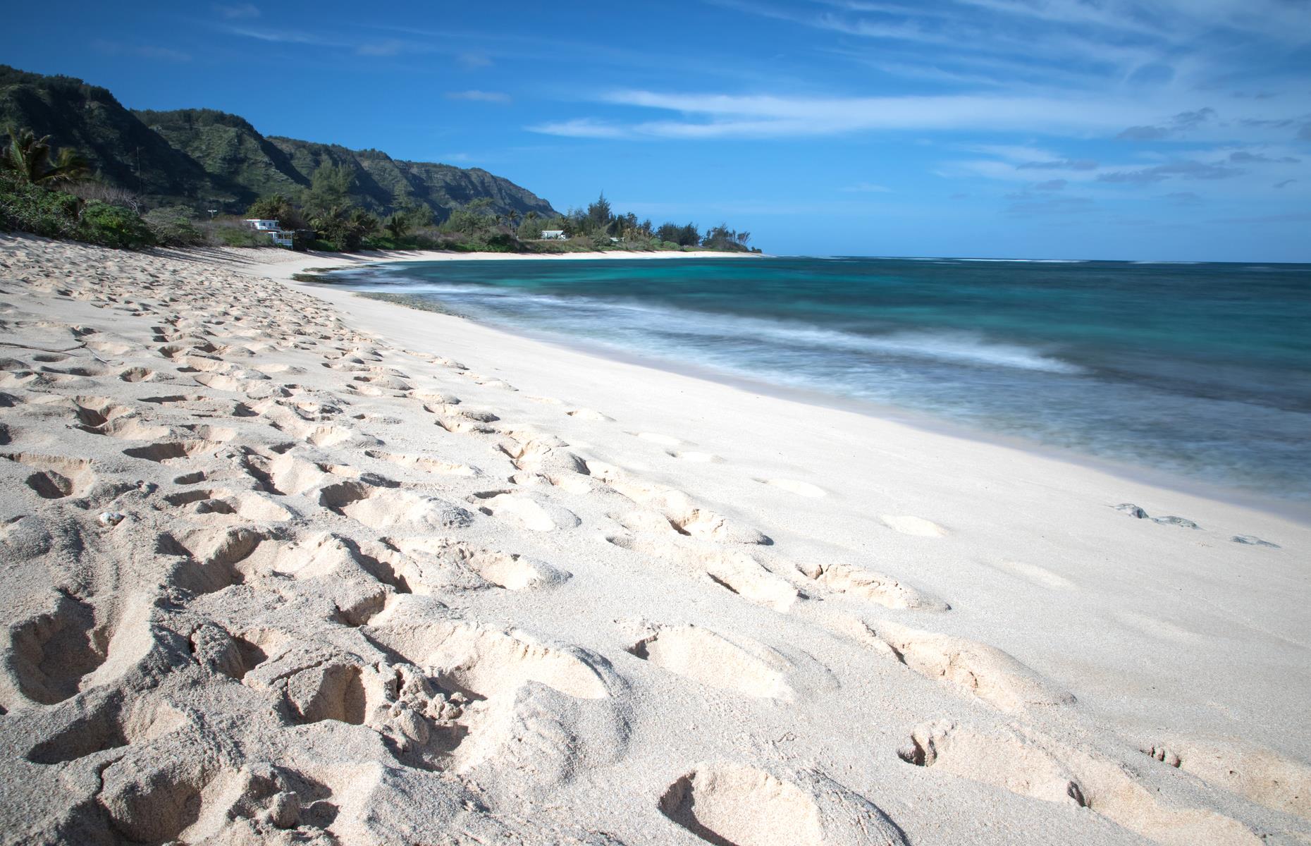 Sunbathe in Mokuleia Beach Park instead of on Waikiki Beach in Hawaii