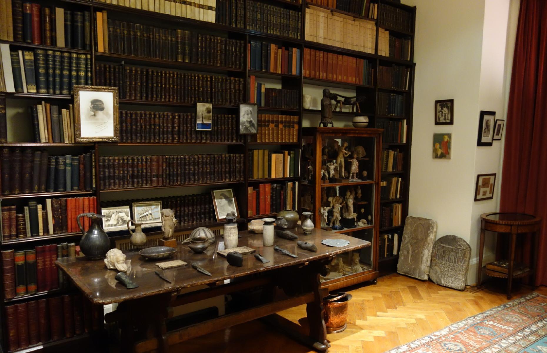 Sigmund Freud’s wartime refuge, London, UK