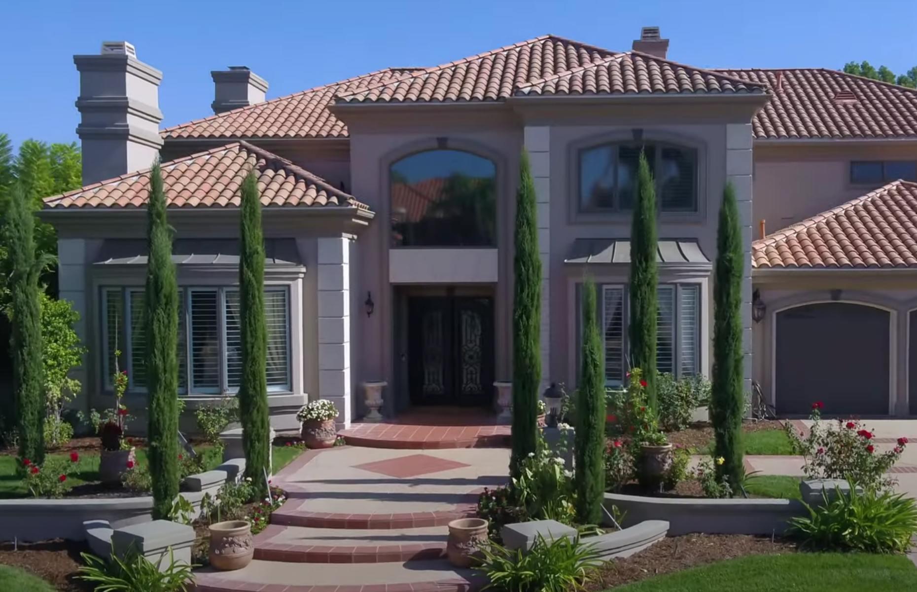 Bigi Jackson's Calabasas starter home