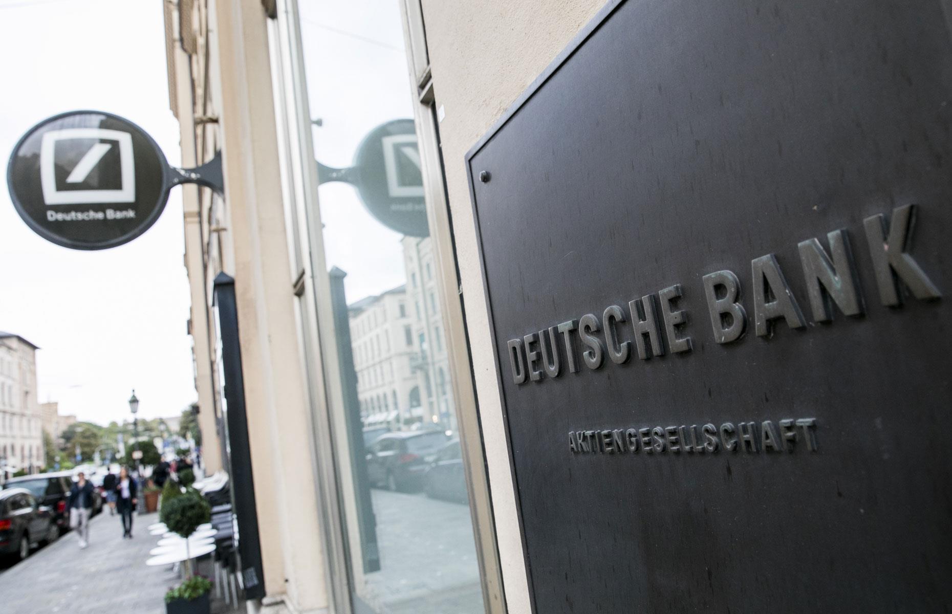 Deutsche Bank: -46%