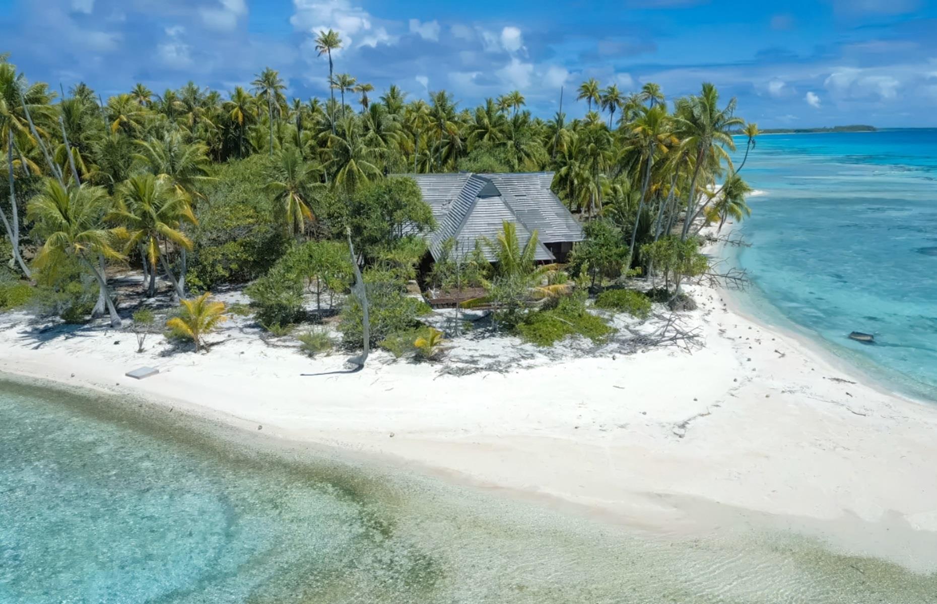 Motu Orama, Rangiroa, Polinesia Francesa: 2,6 millones de dólares (2,5 millones de euros) 