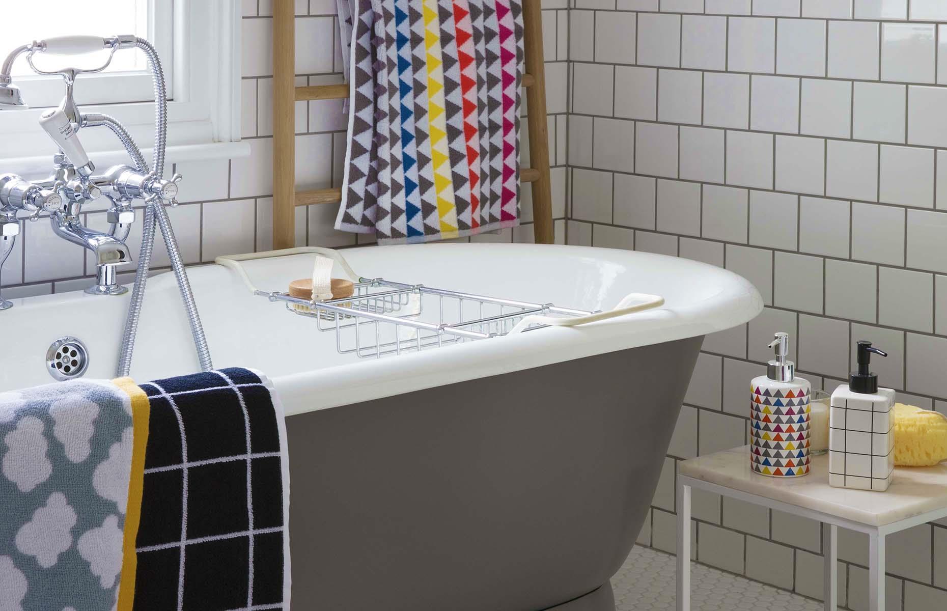 Shape up the bathroom