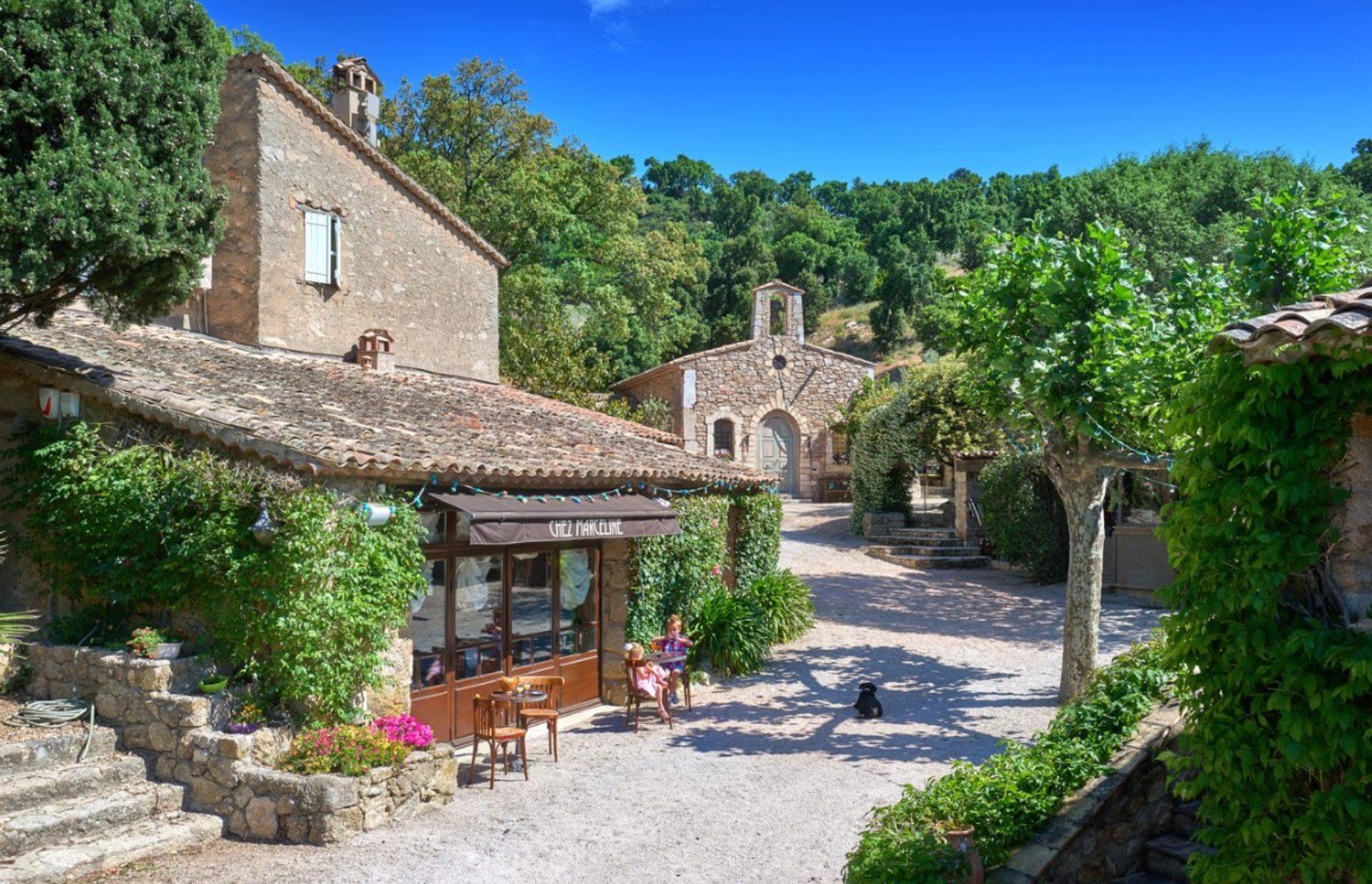 An idyllic location