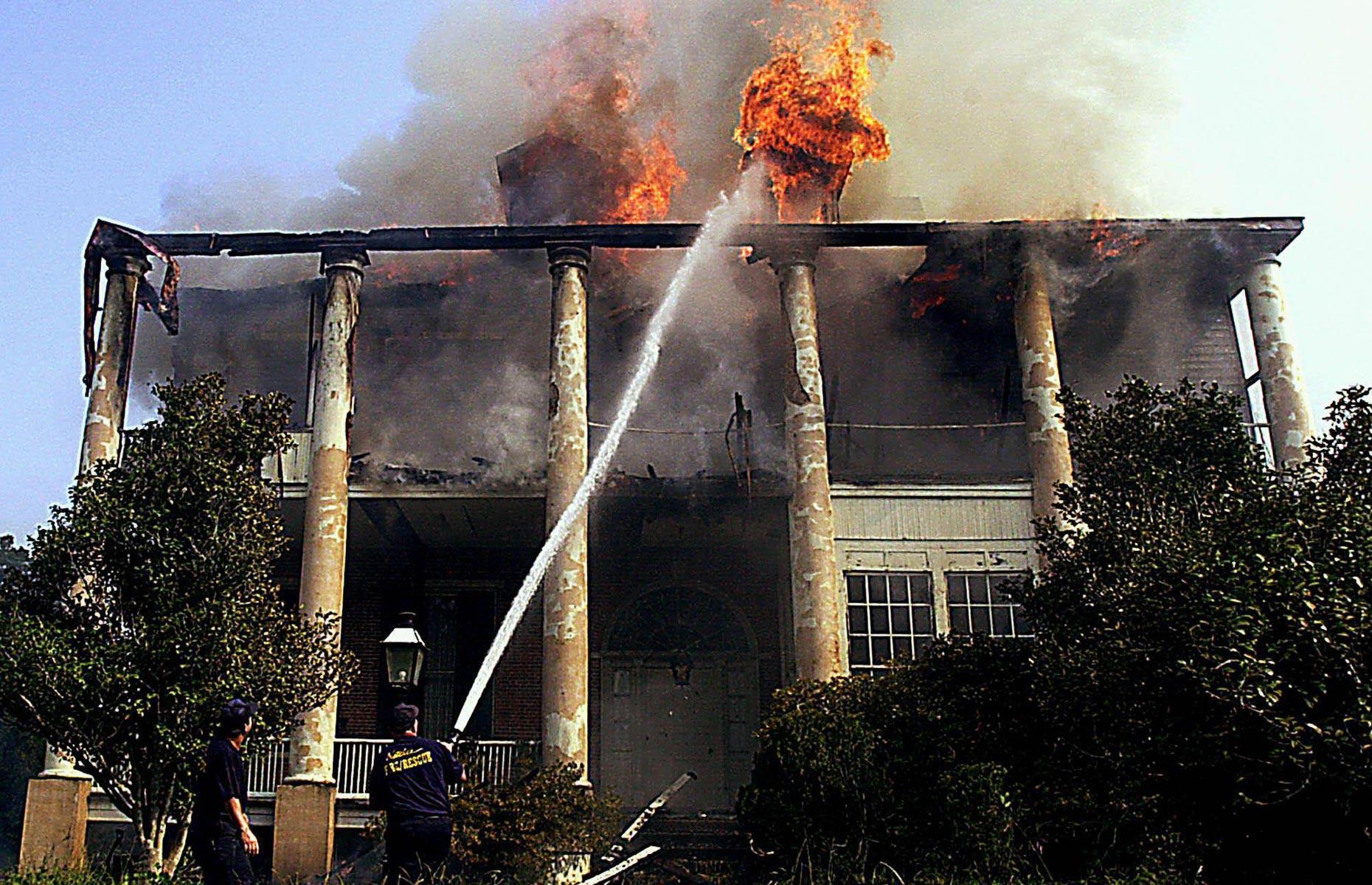 Arlington Estate: destroyed by fire